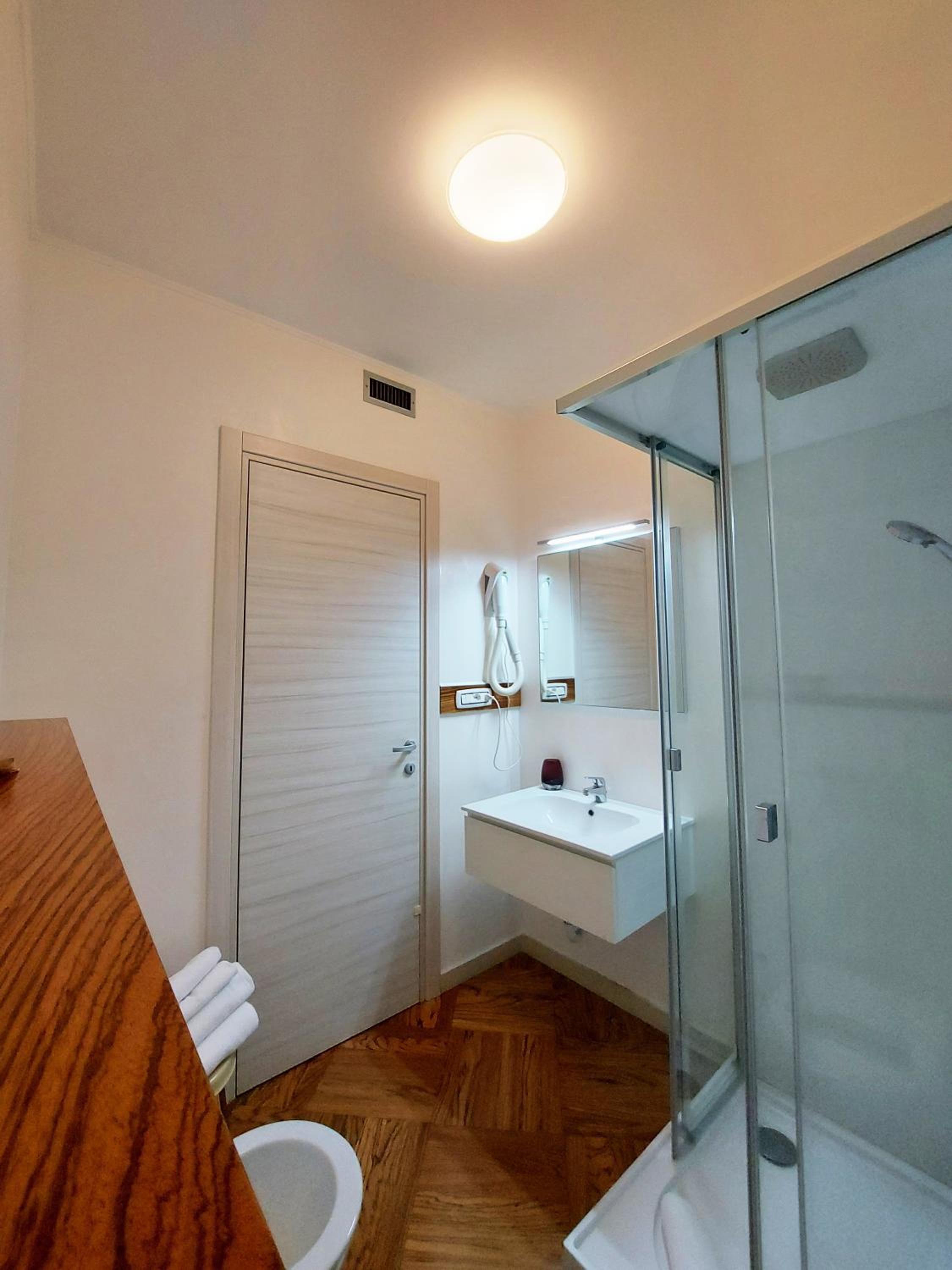 Superior Twin Room photo 2