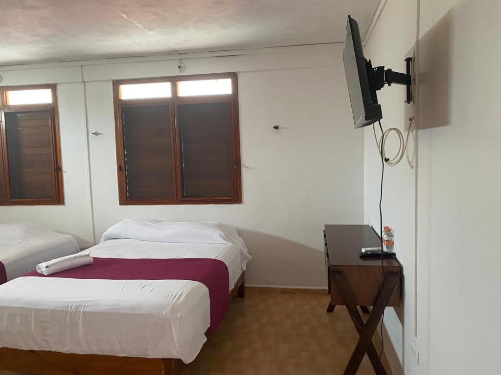 Double Room with Pool View photo 3