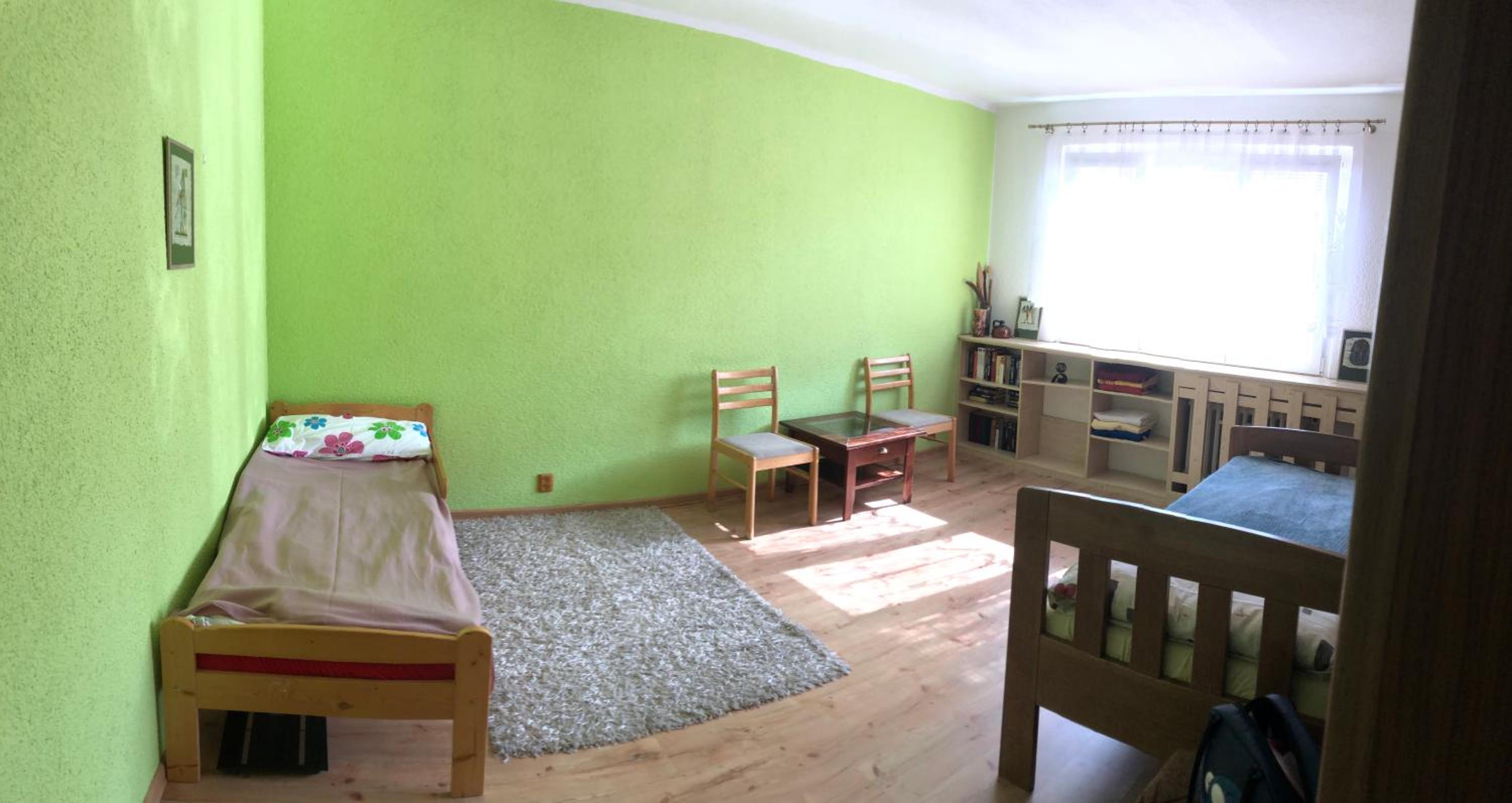 One-Bedroom Apartment photo 2
