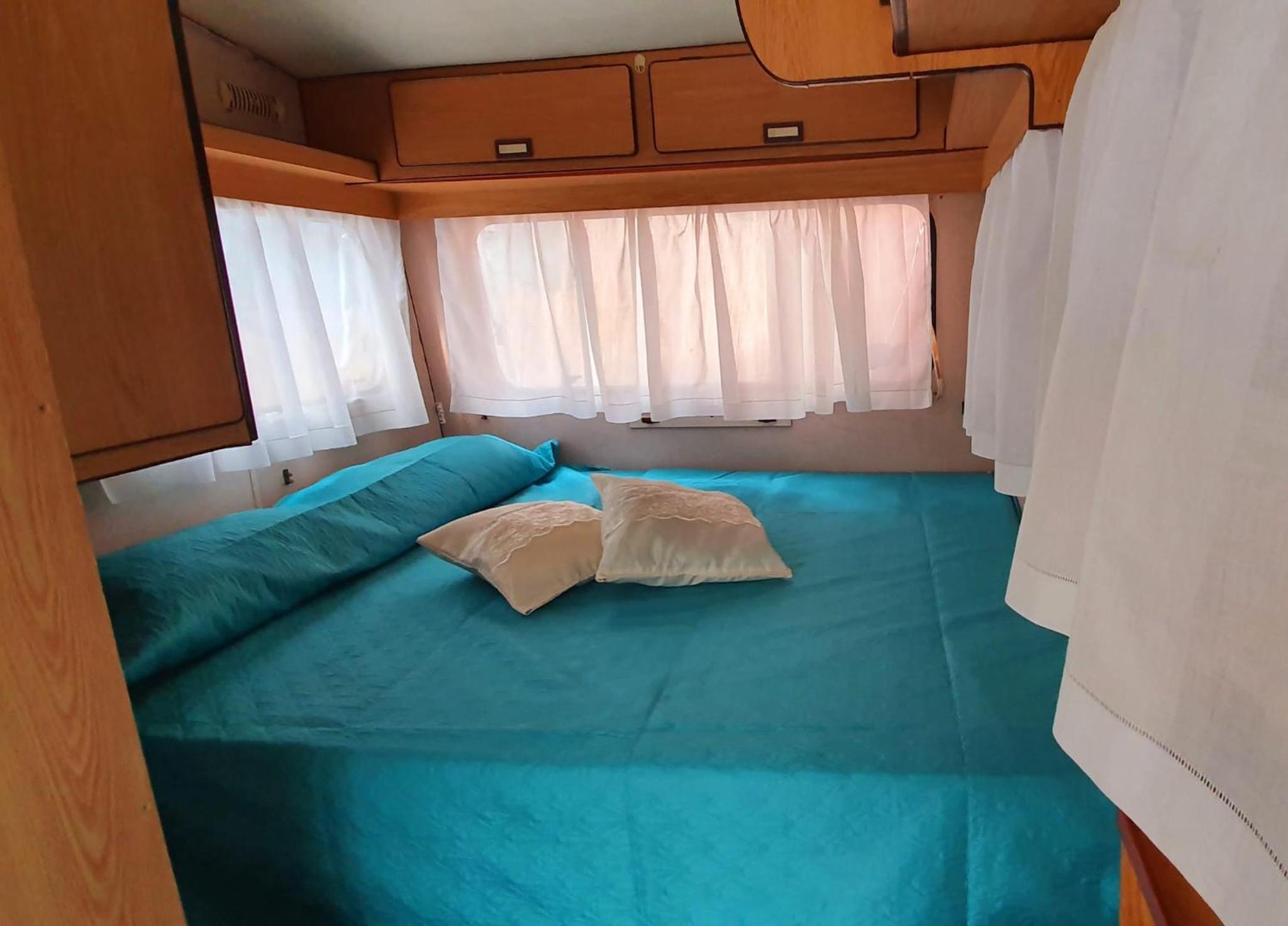 Caravan photo 1