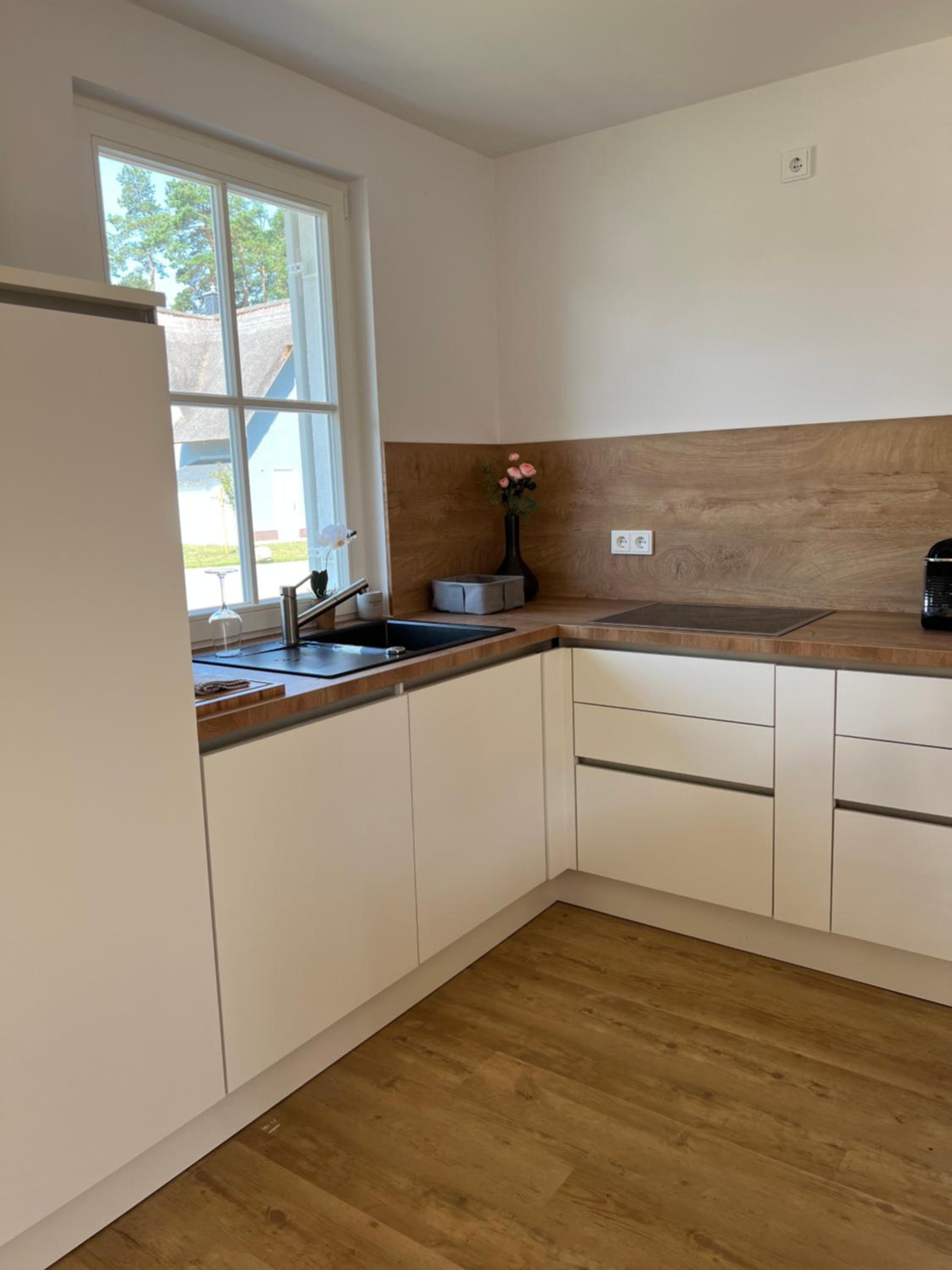 Three-Bedroom House photo 2