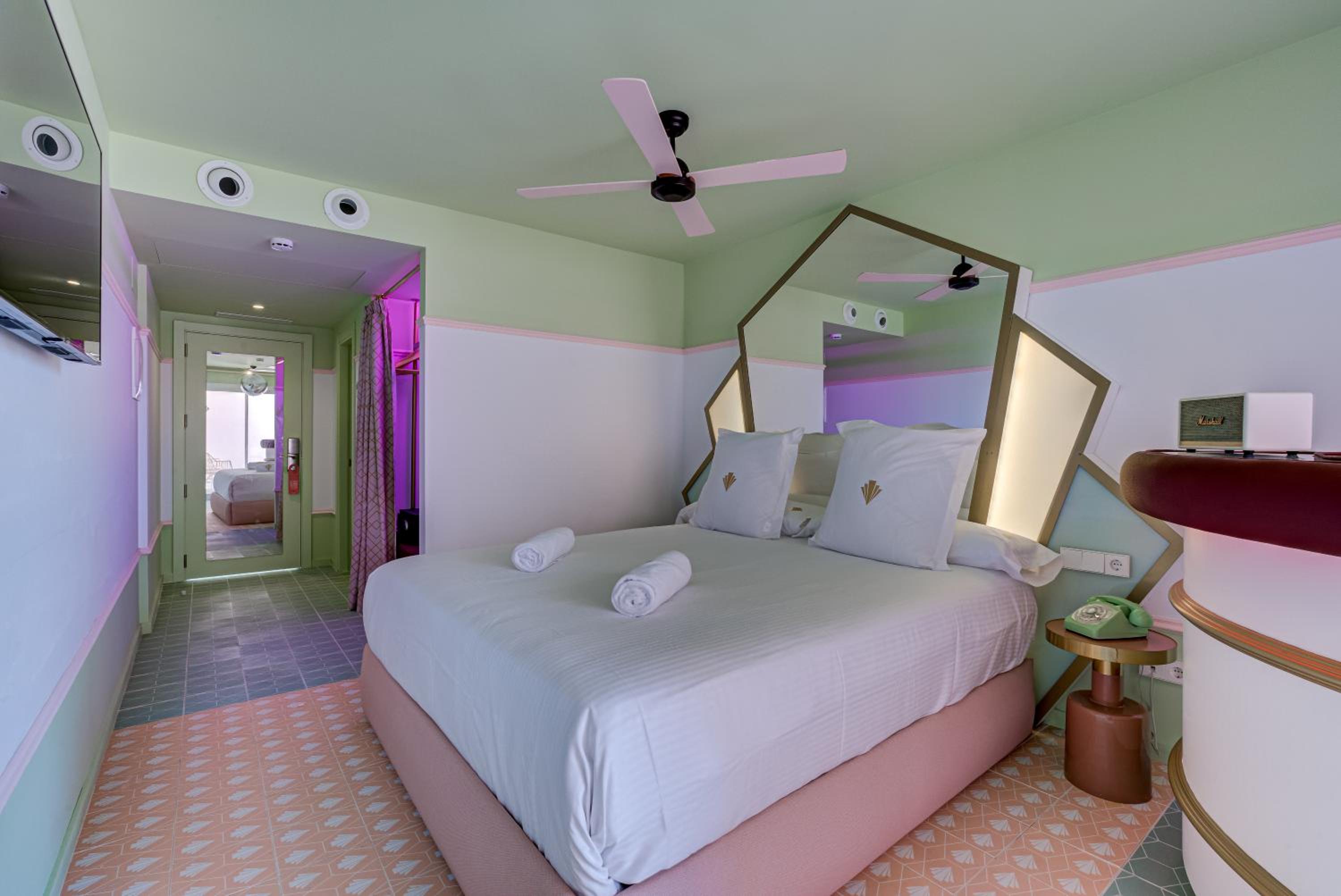 Junior Suite - Photo 1