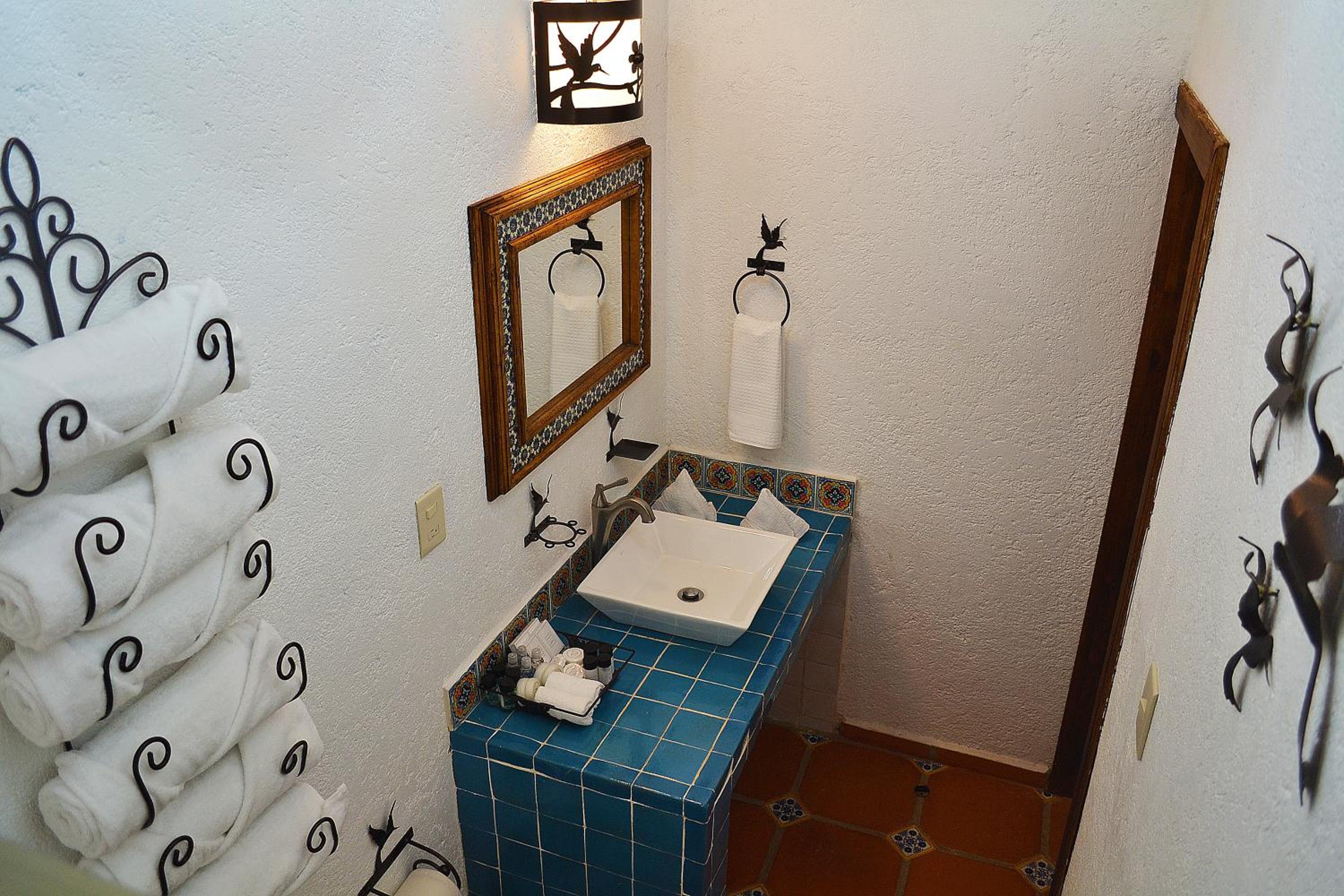 Twin Room - Photo 4