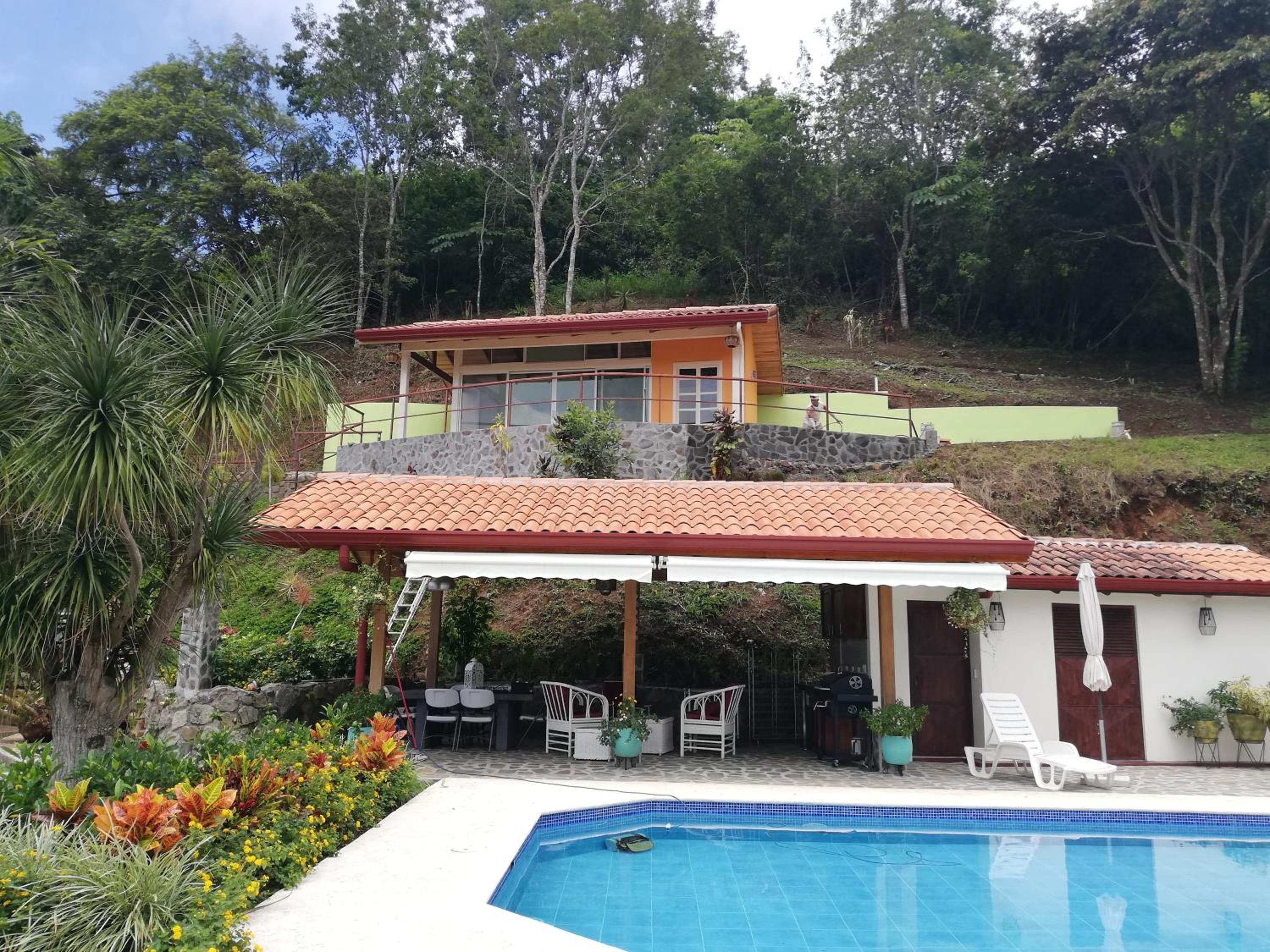 Deluxe Villa photo 2