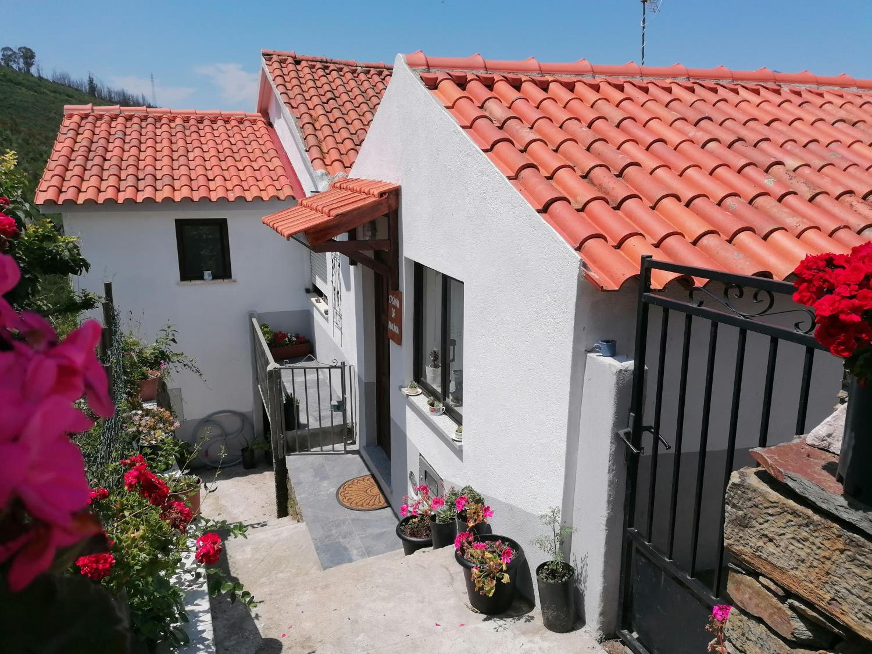 Three-Bedroom House - Photo 34