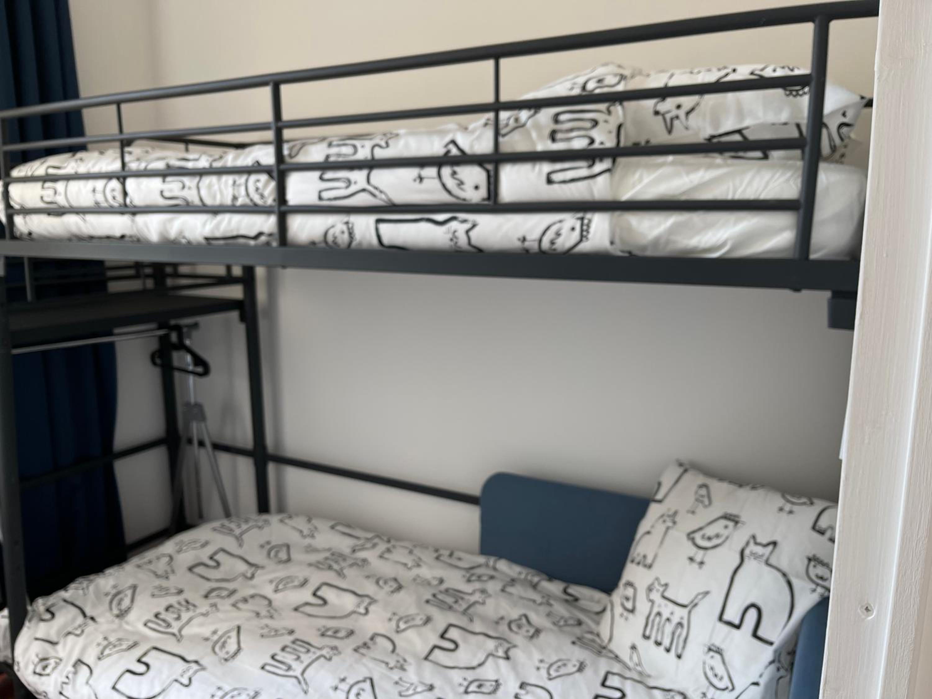 Apartment photo 2