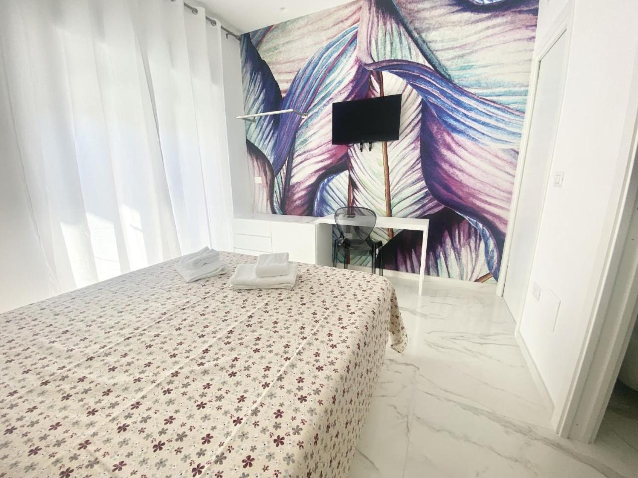 Double Room with Balcony photo 2