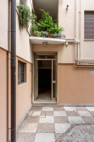 Triple Room with Private Bathroom - Photo 17