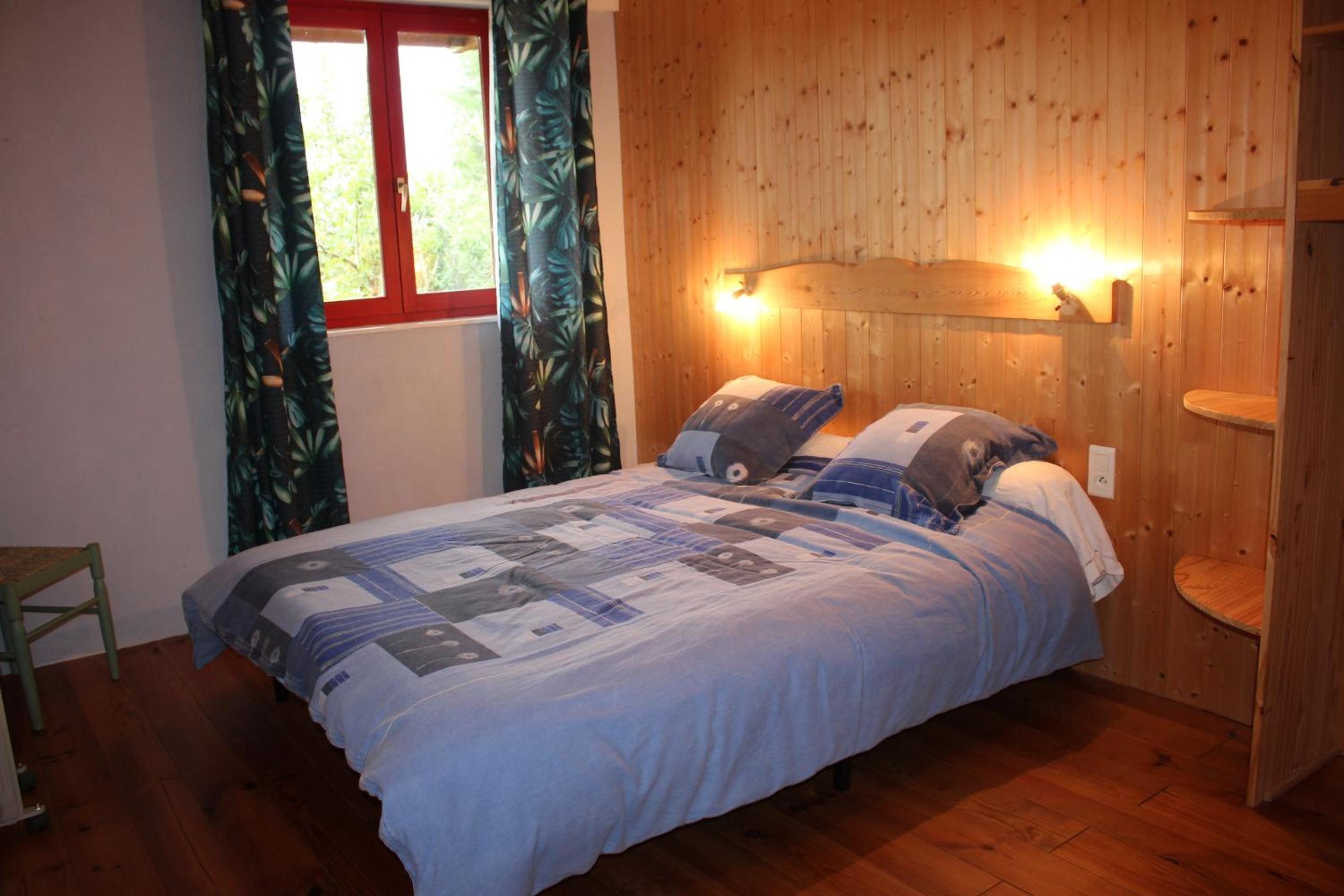 Double Room - Photo 5