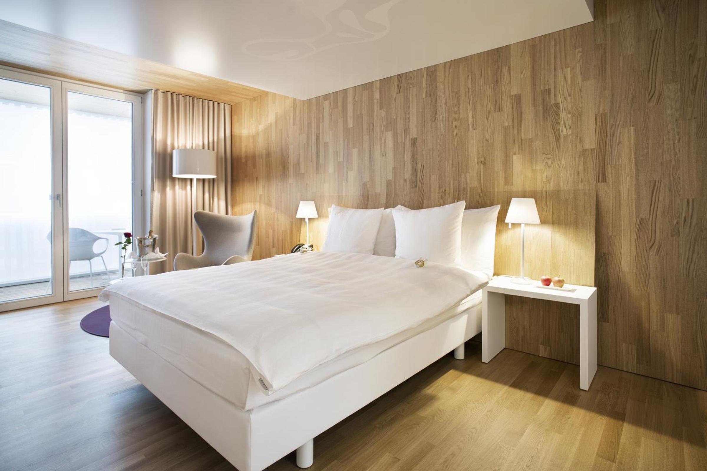 Lifestyle Junior Suite with Balcony photo 1
