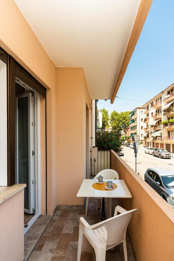Studio with Terrace - Photo 32