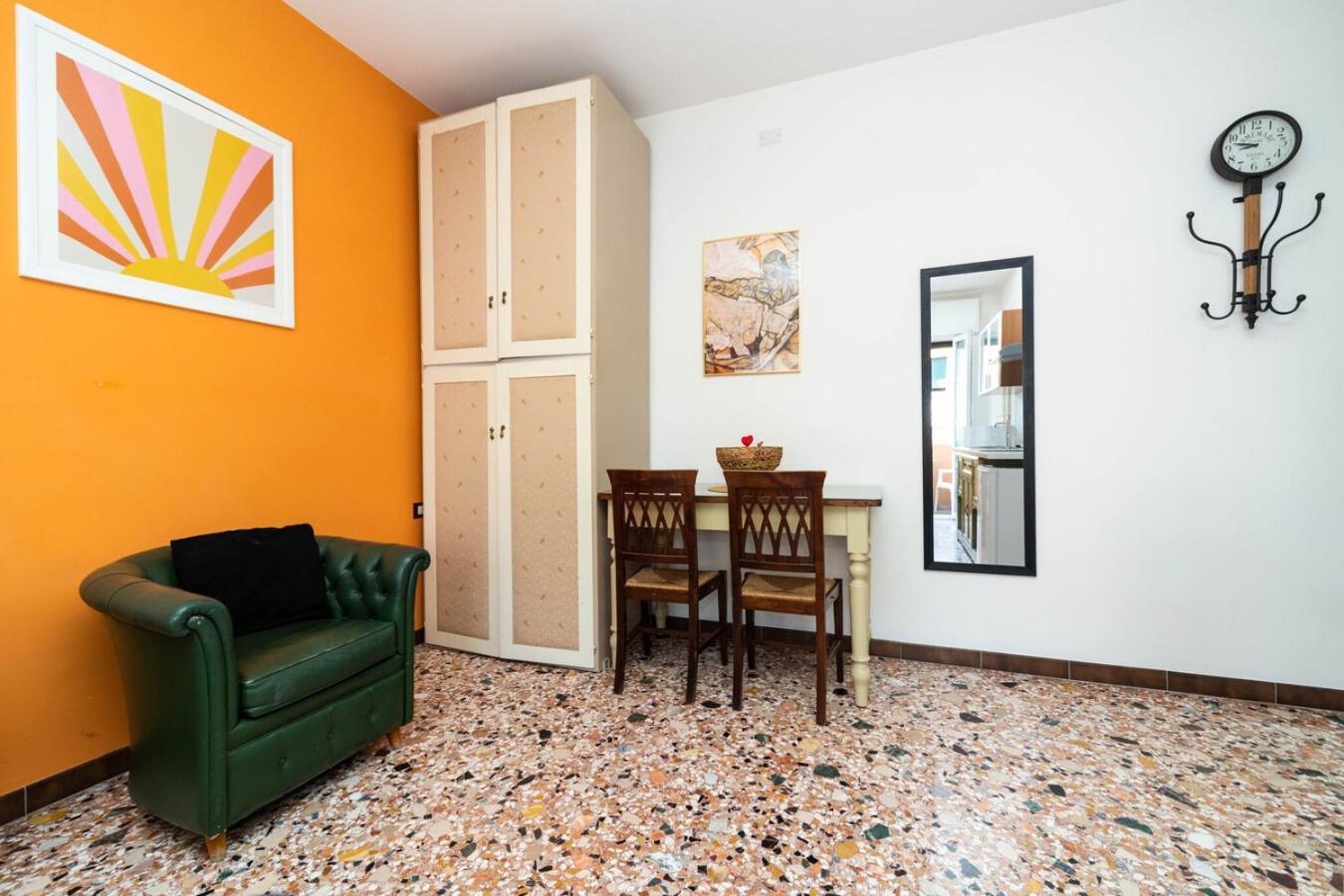 Studio with Terrace - Photo 24