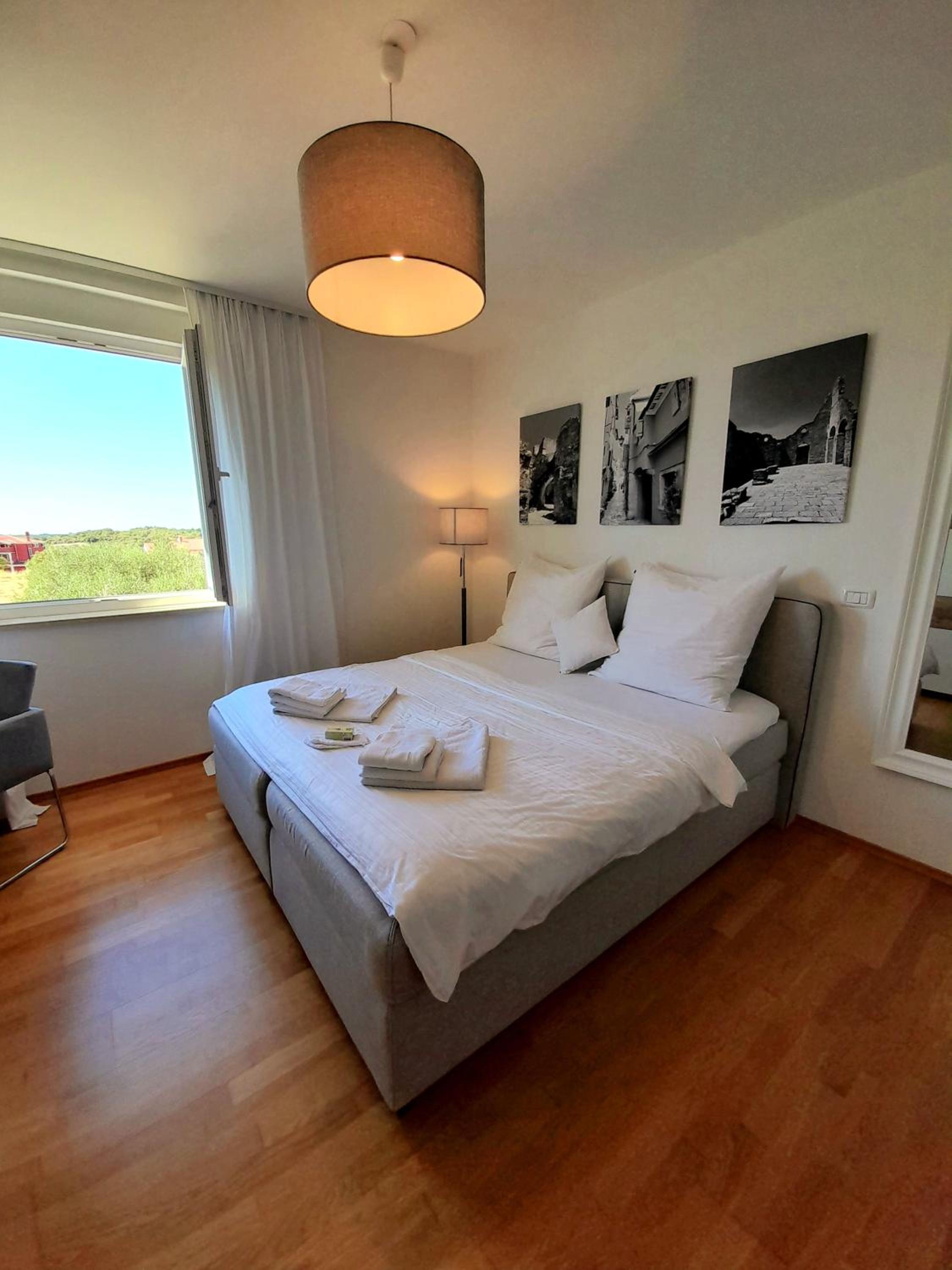 Double Room 2 - Photo 10