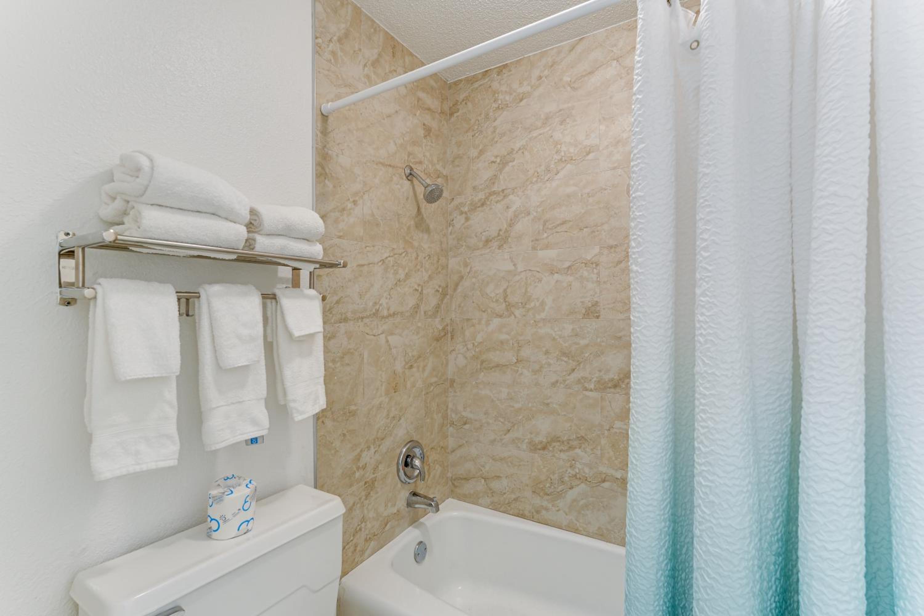Apartment - Photo 10