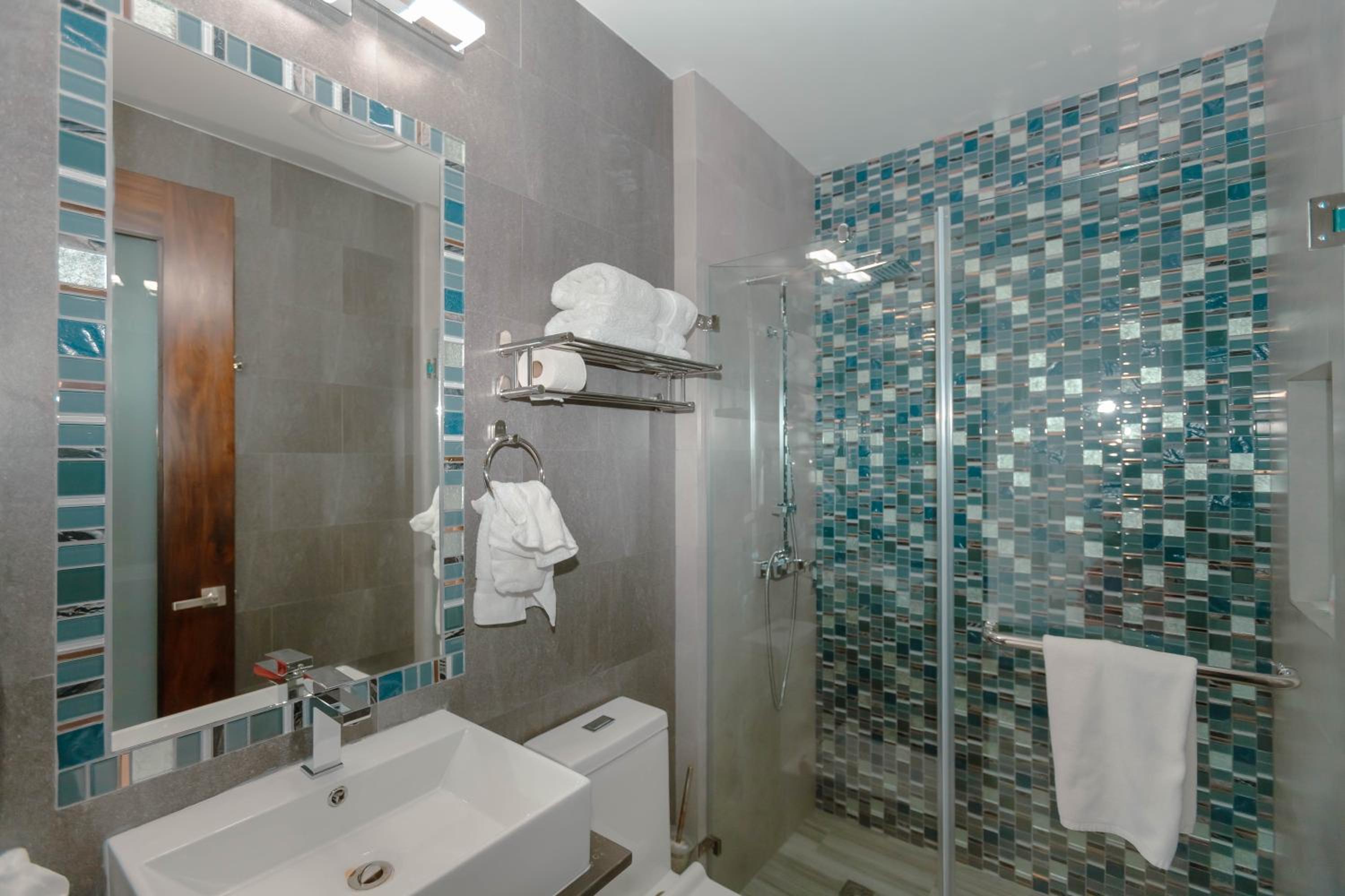 Apartment with Sea View photo 2