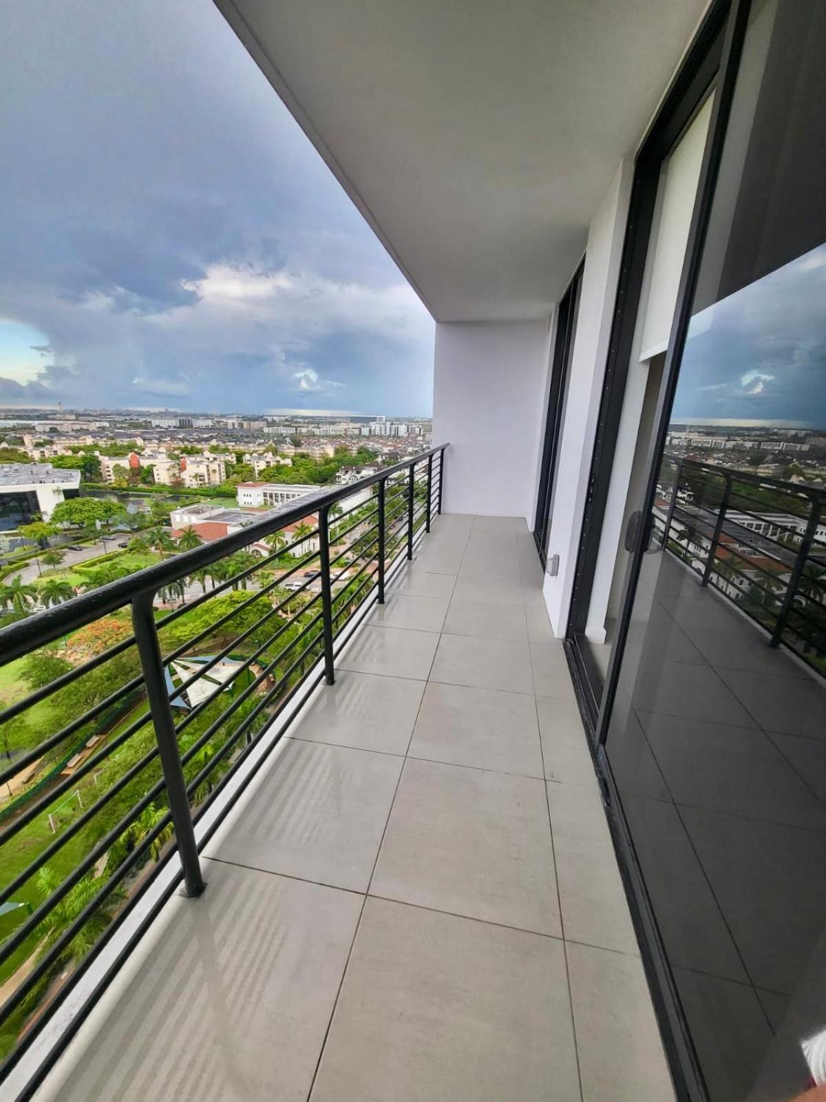 Apartment with Garden View photo 2