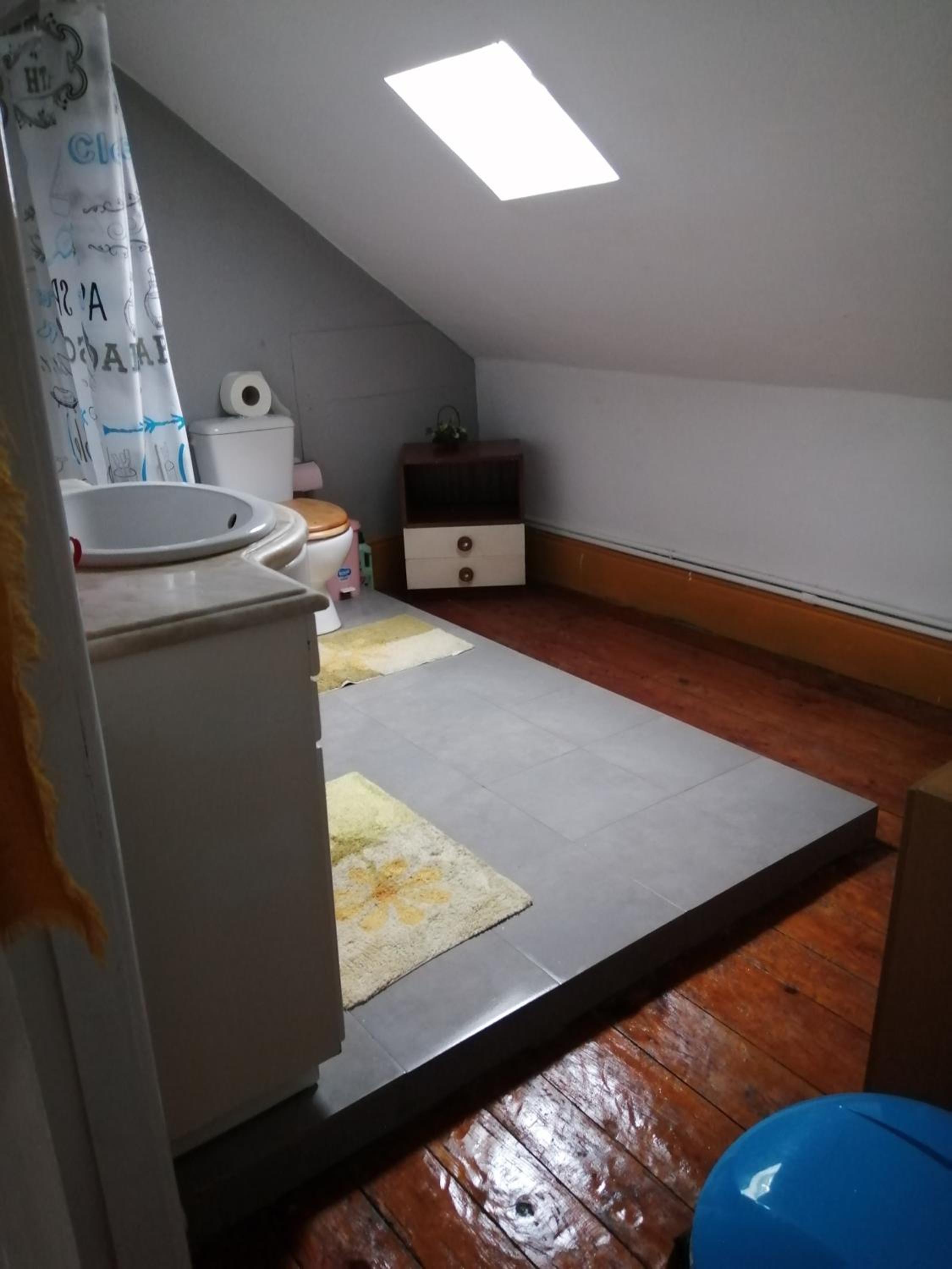 Small Double Room - Photo 23