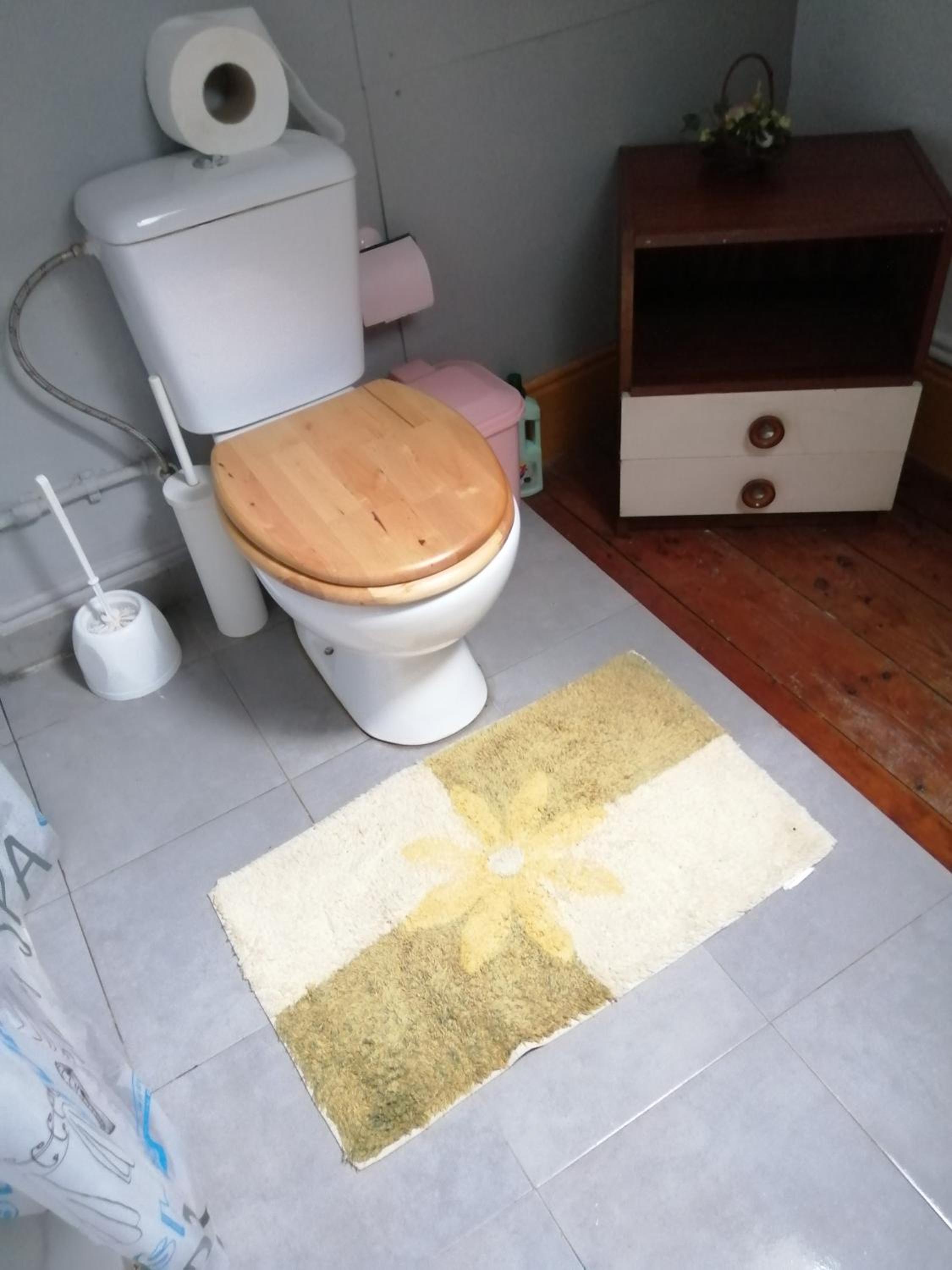 Small Double Room - Photo 12