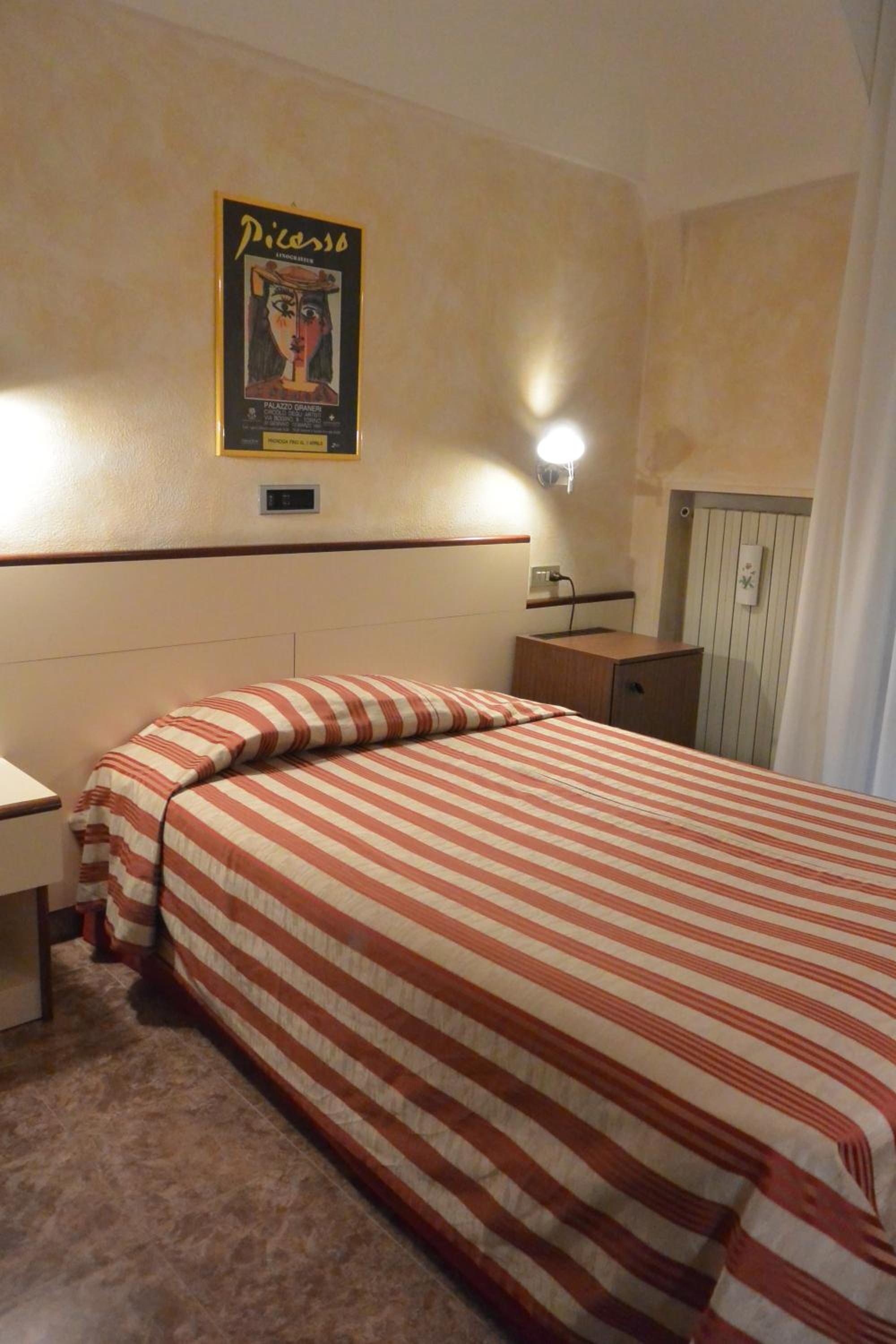 Economy Triple Room - Photo 1