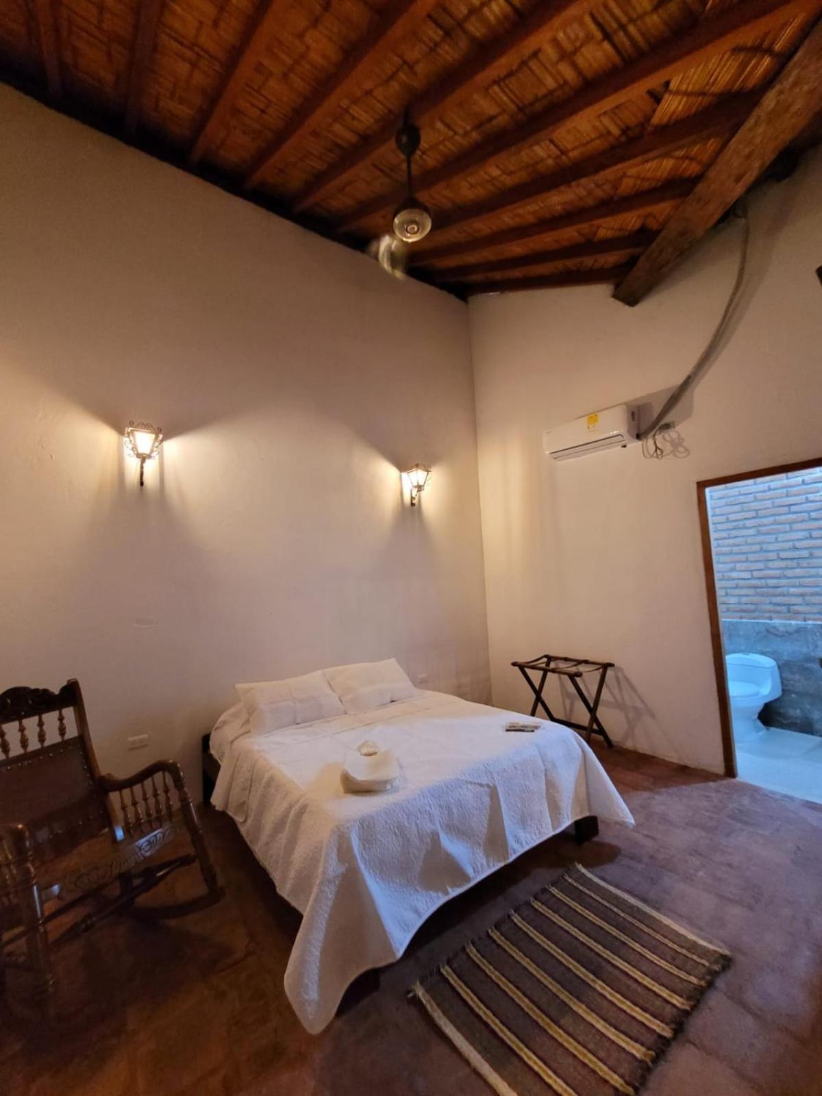 Deluxe Double or Twin Room photo 1