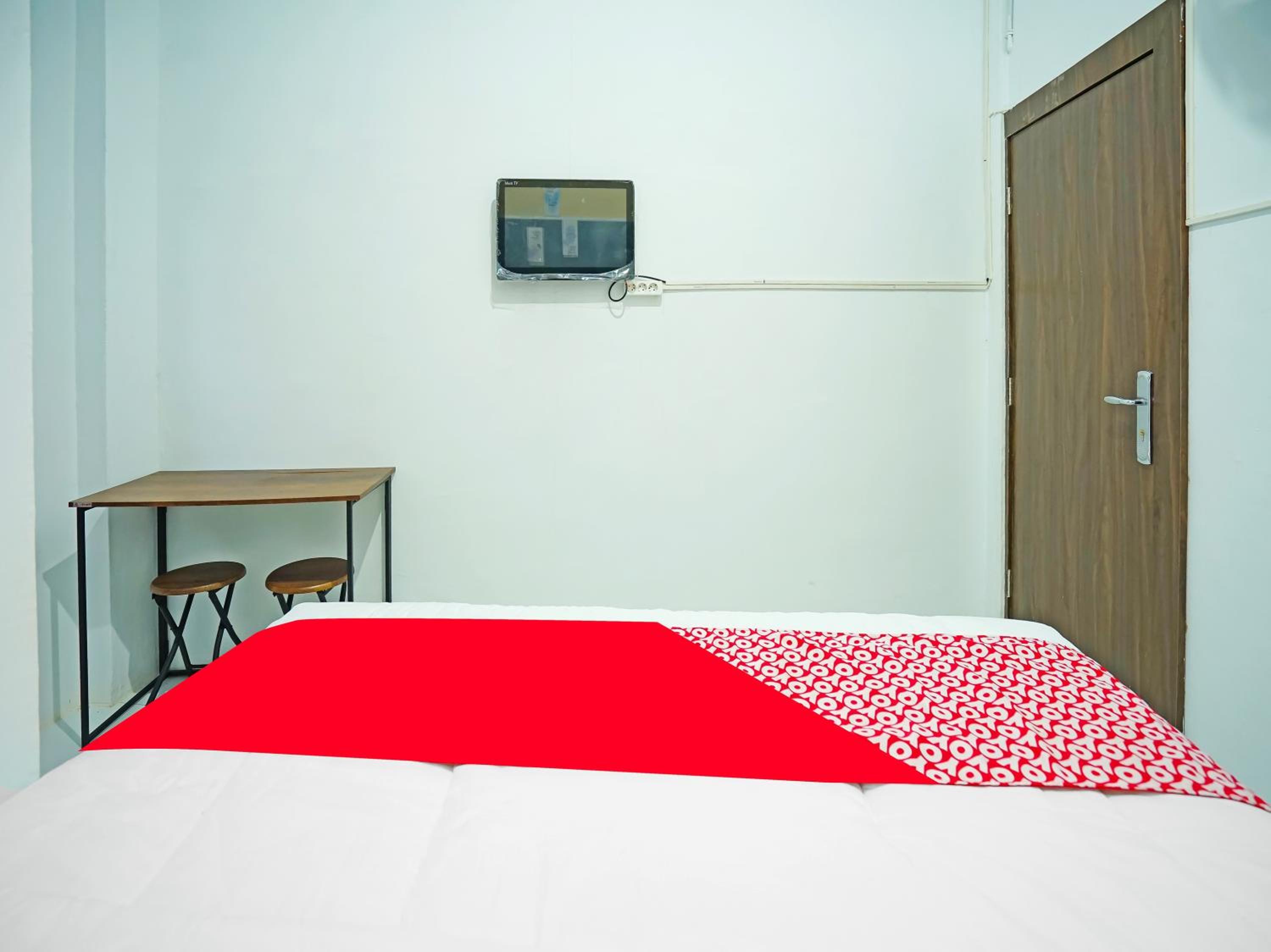 Standard Double Room photo 3