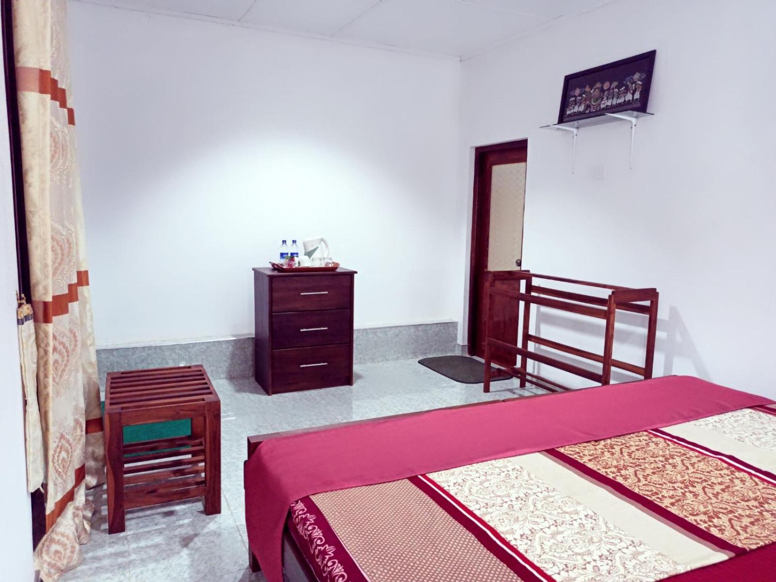 Double Room with Private Bathroom photo 3