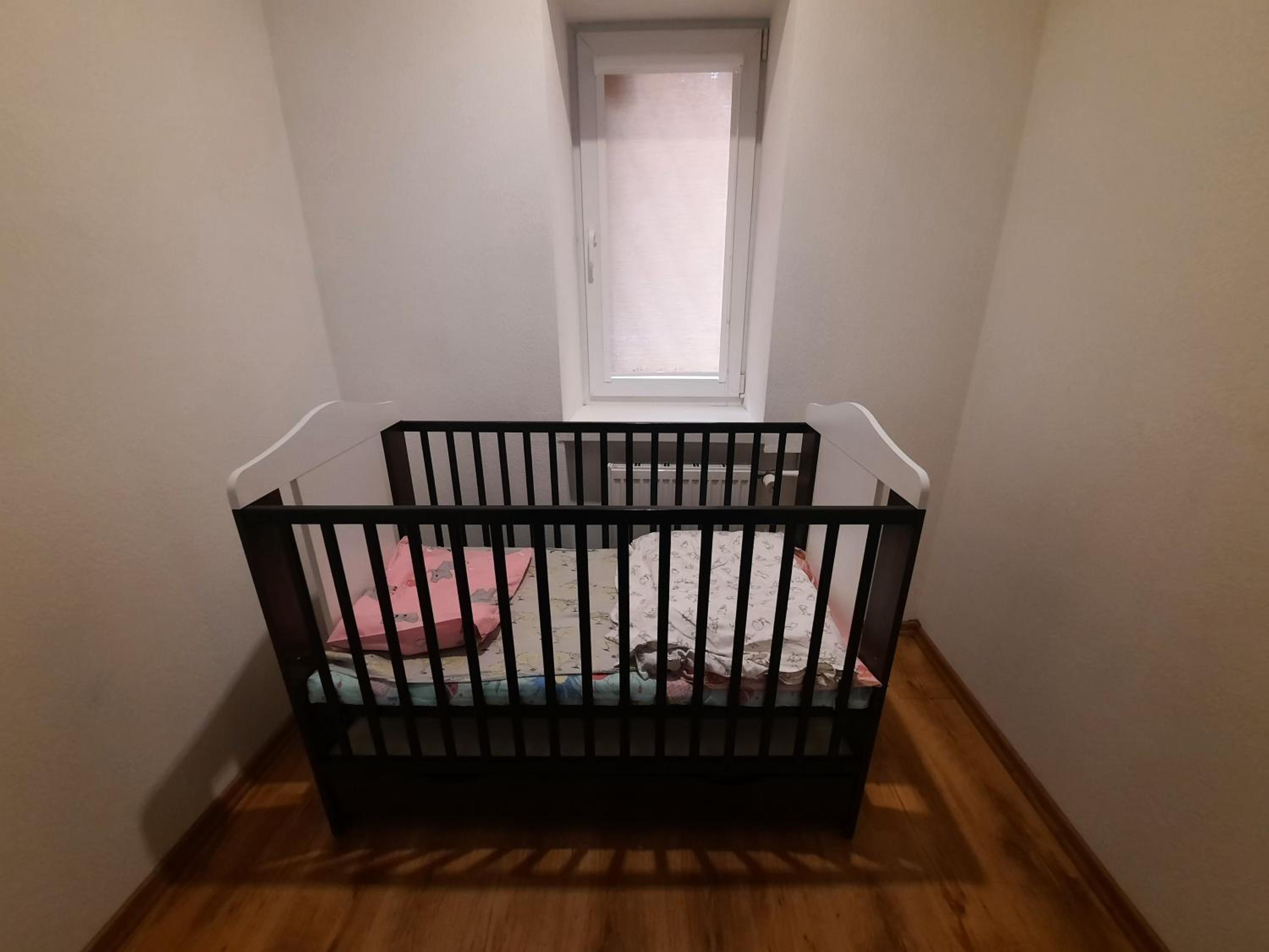 Two-Bedroom Apartment - Photo 8