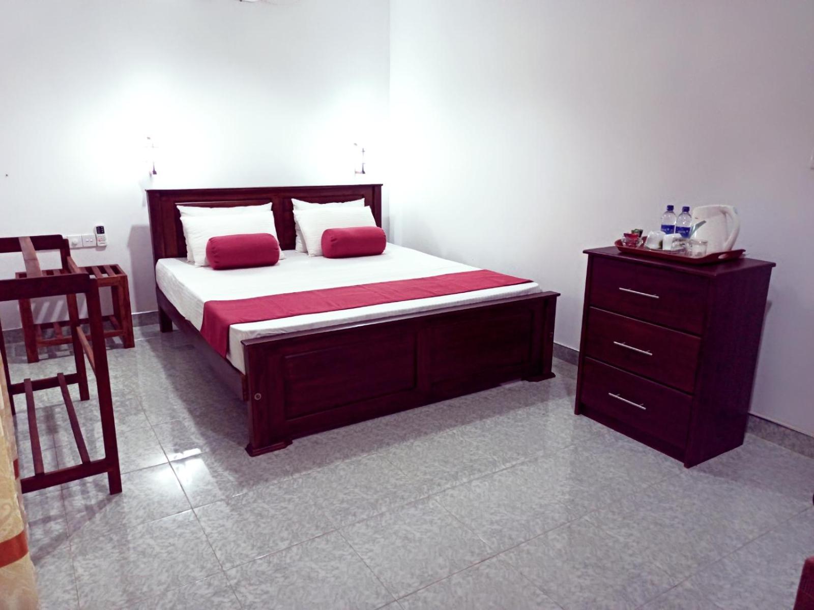 Deluxe Double Room photo 2