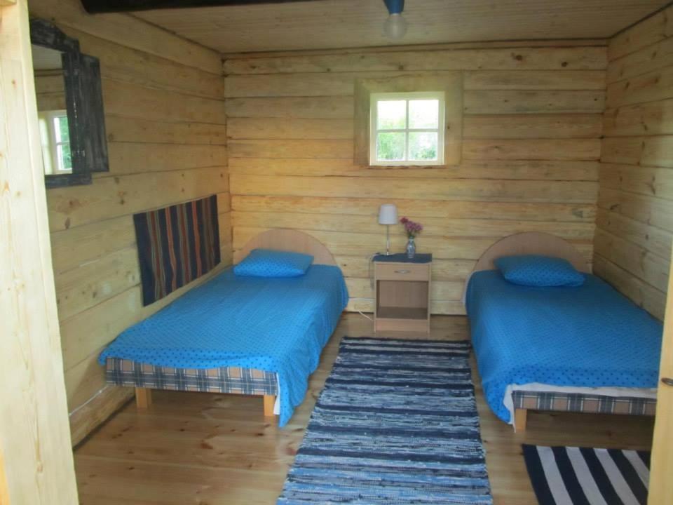 Small Twin Room photo 1