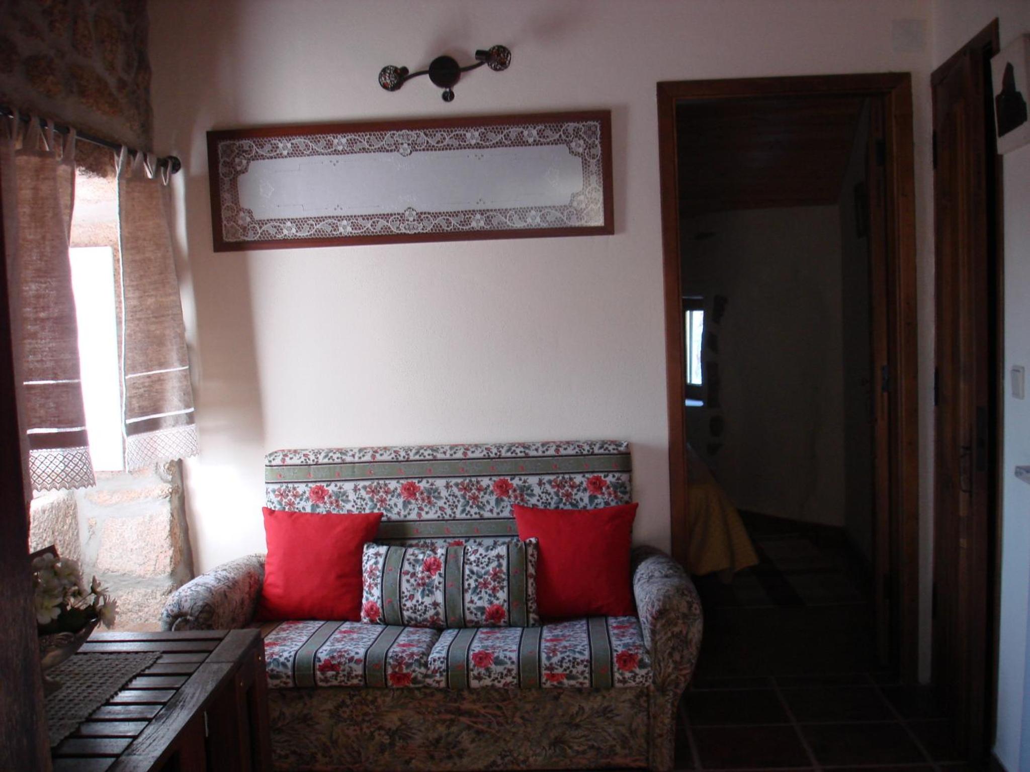 One-Bedroom House photo 1