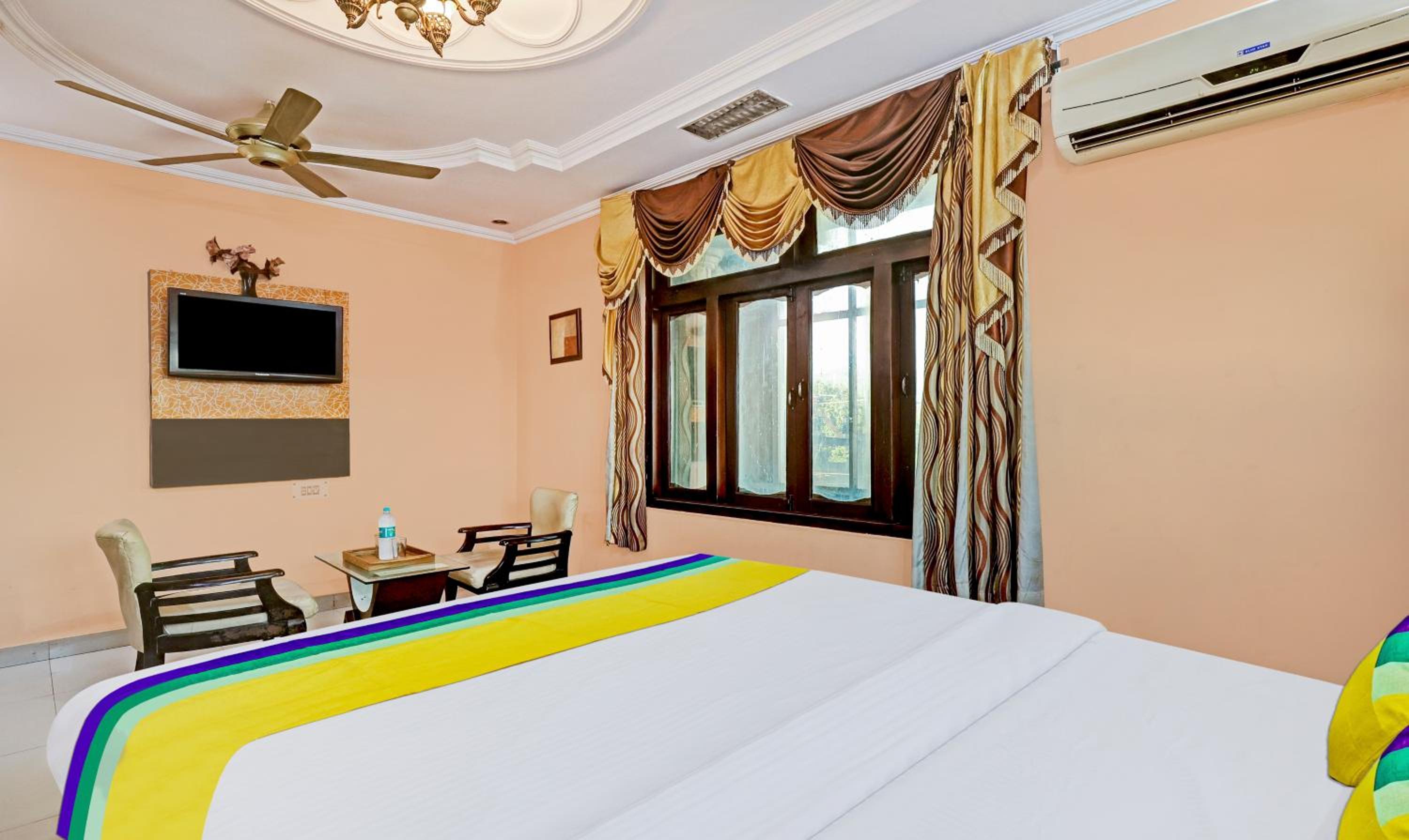 Deluxe Double Room photo 3