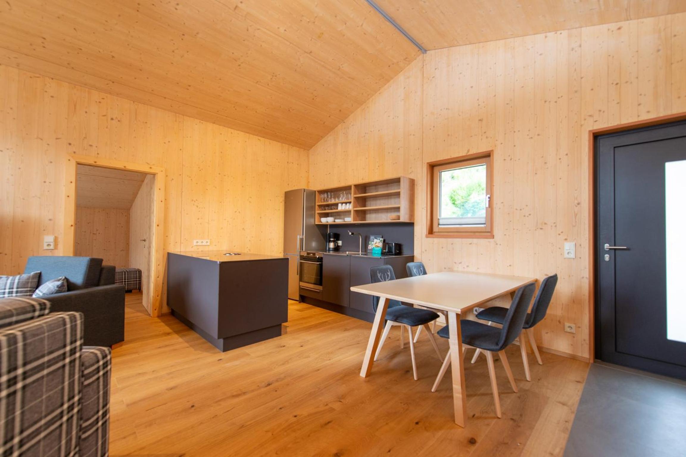 Apartment with Lake View photo 2