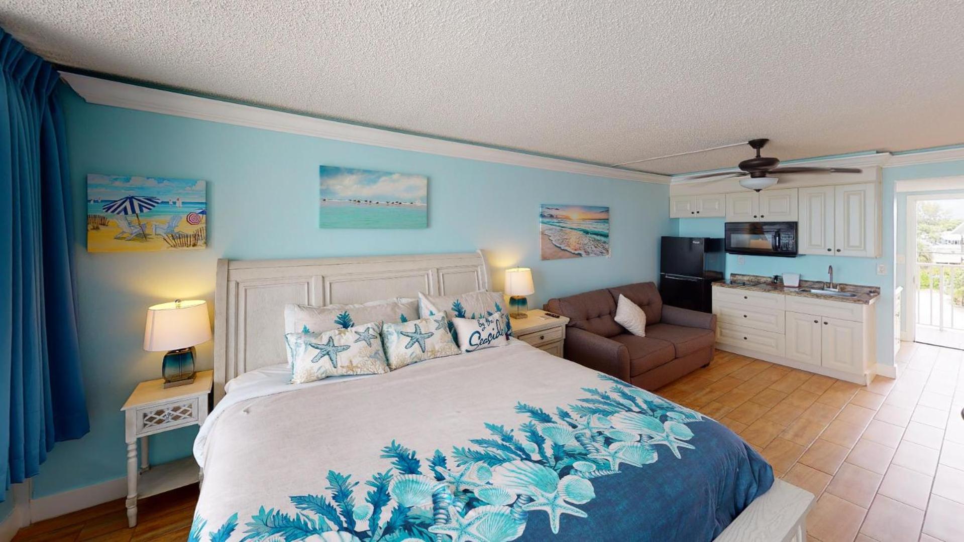King Suite with Ocean View - Photo 2