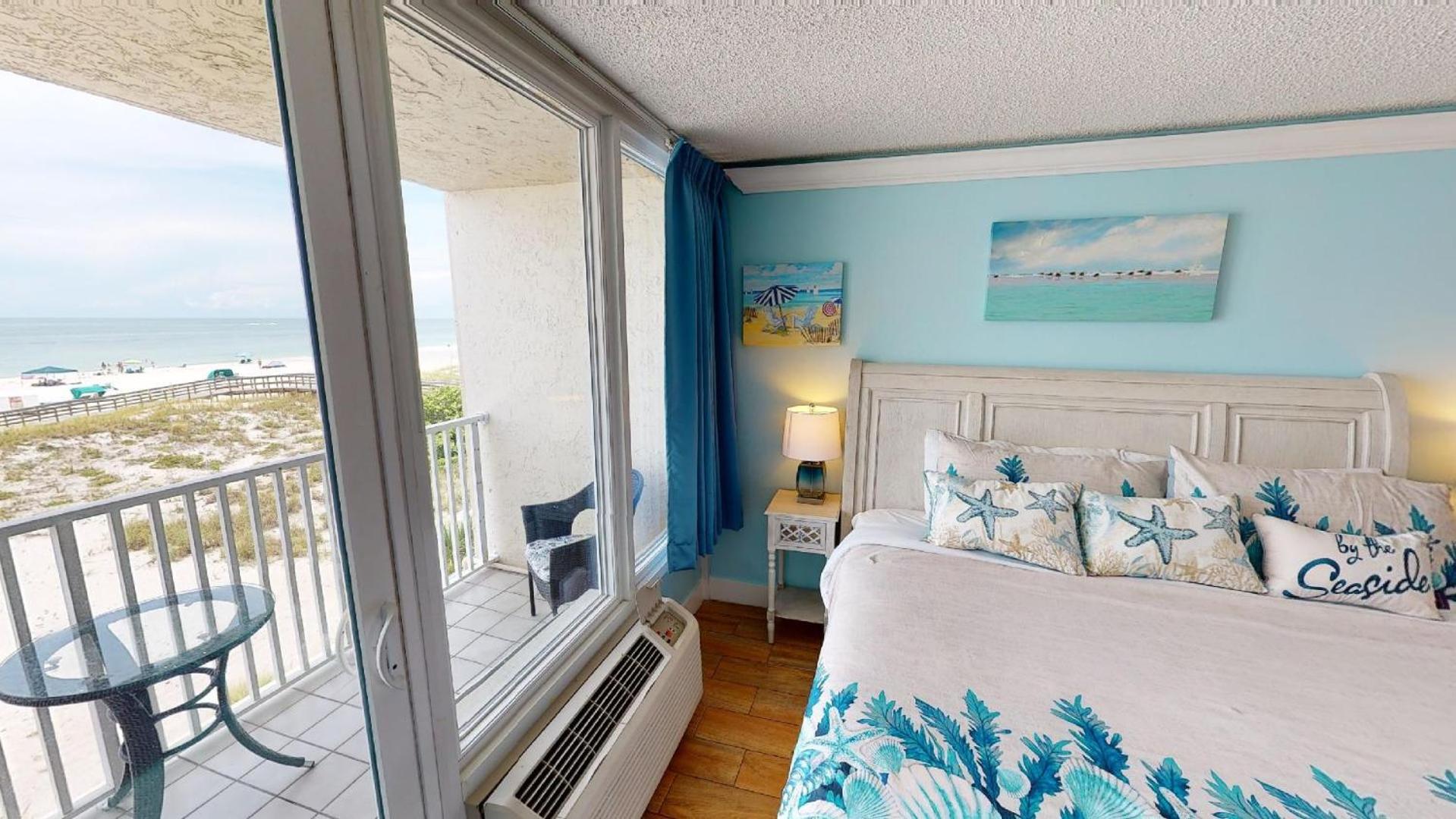 King Suite with Ocean View - Photo 1
