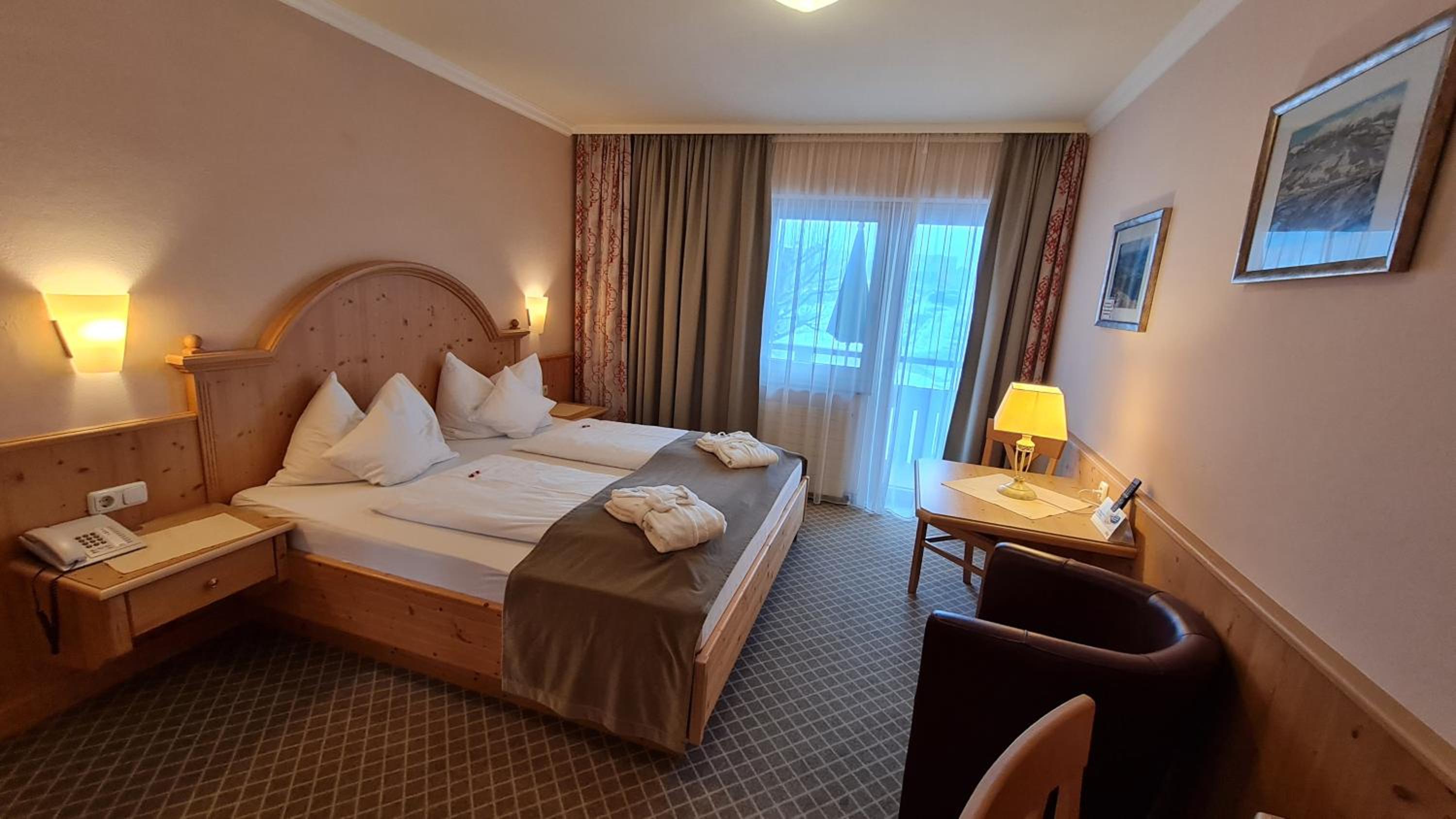 Standard Double Room - Photo 1