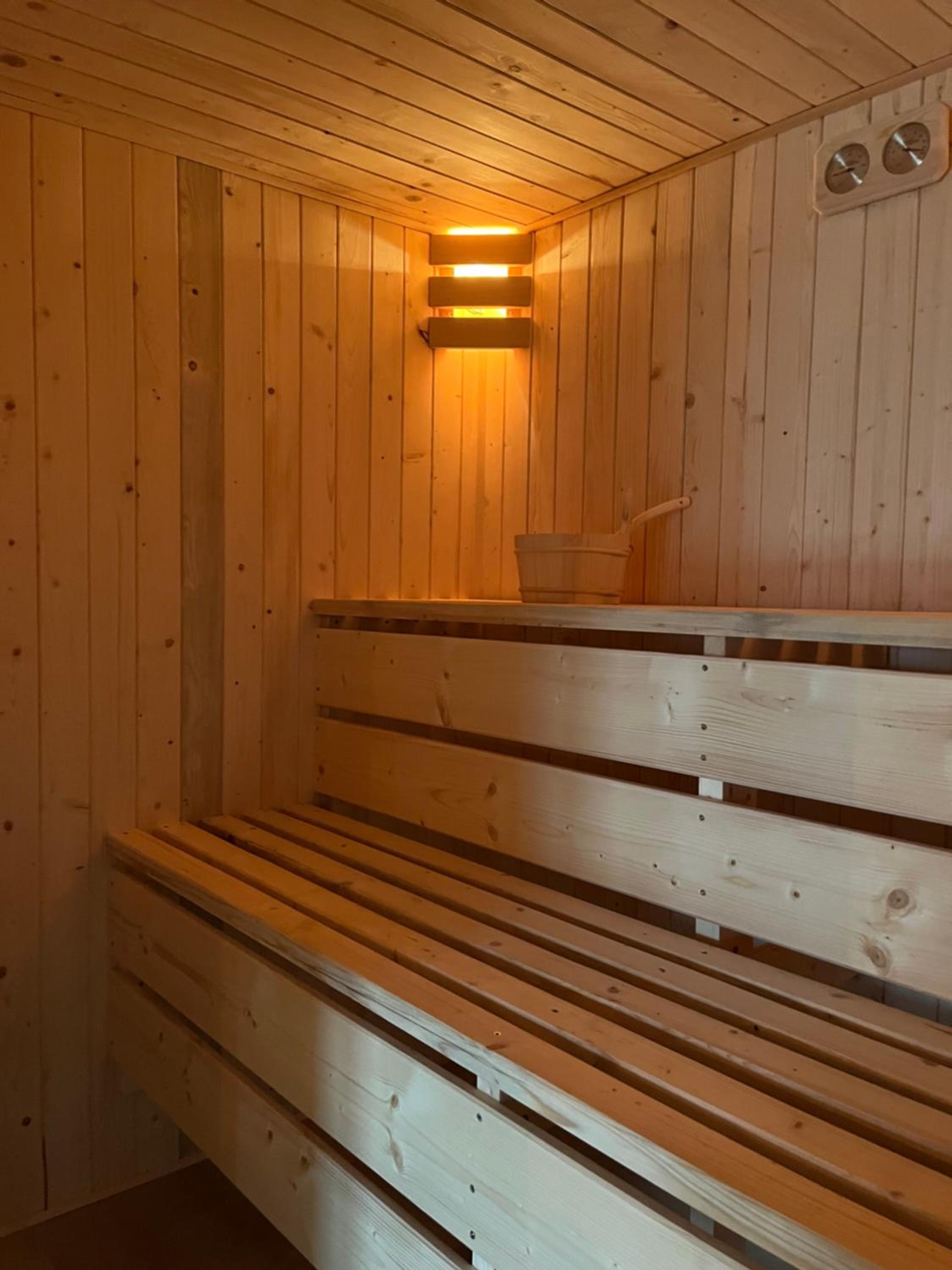 Three-Bedroom Chalet - Photo 9