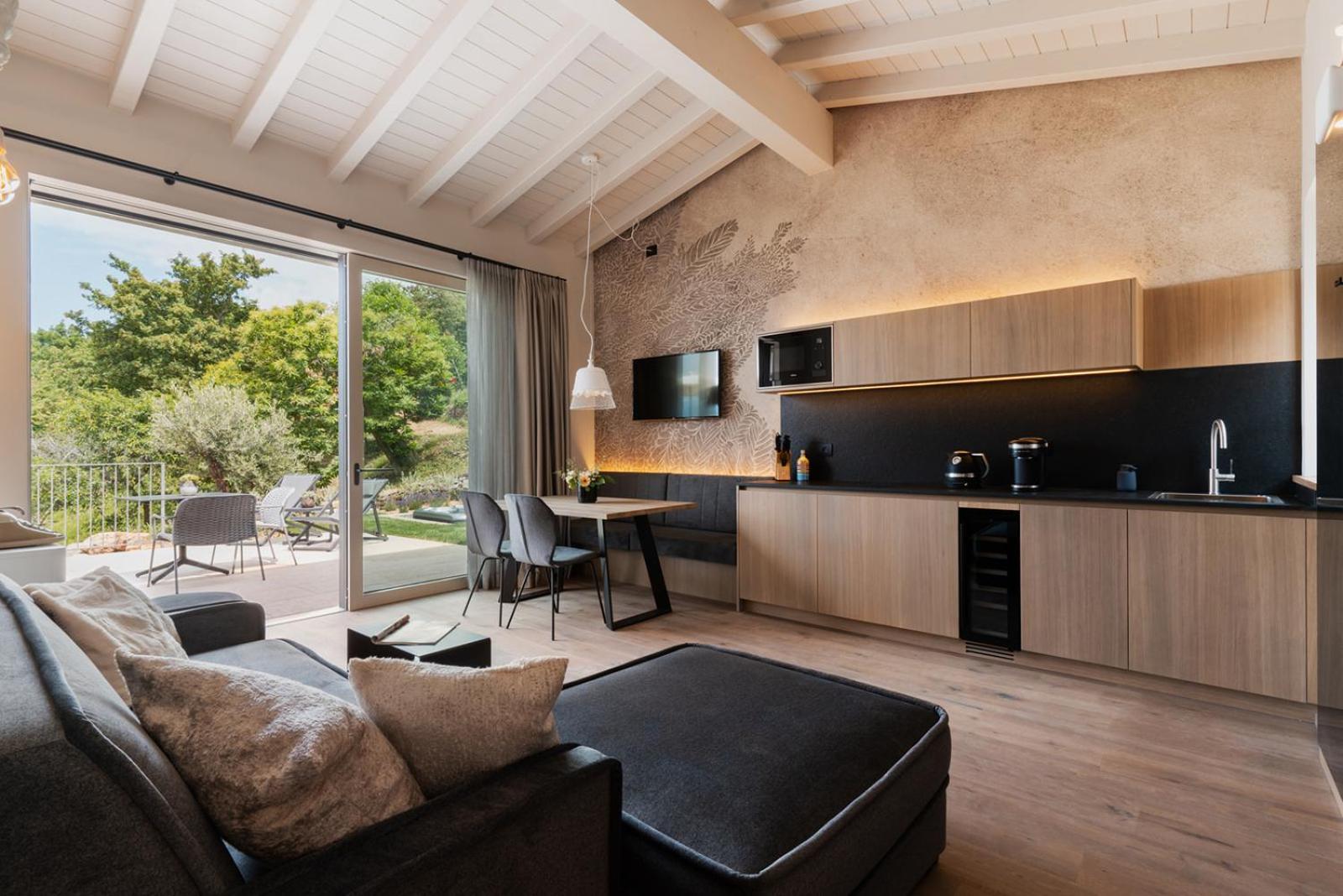 Living SPA Suite photo 1