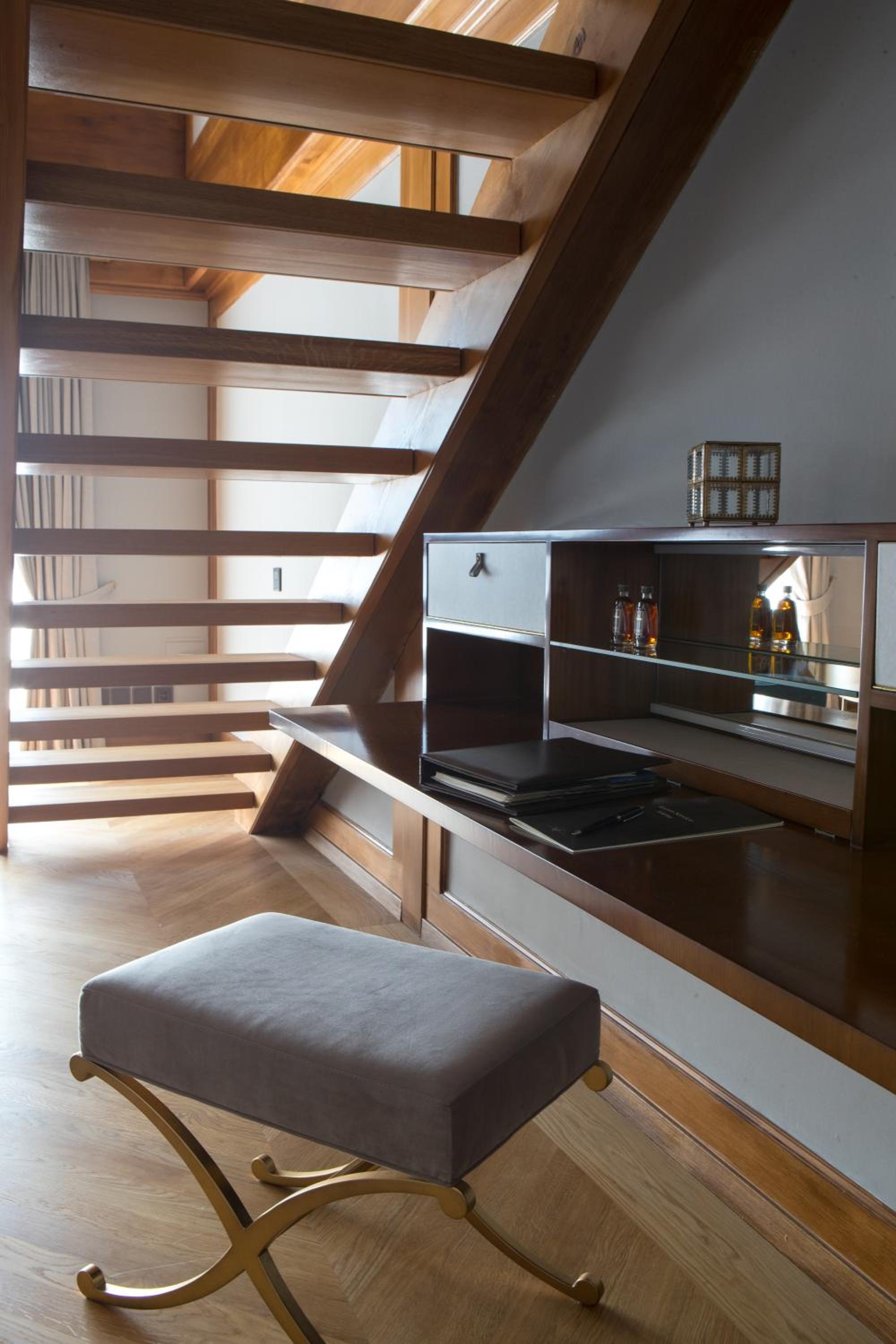 Superior Duplex Suite - Photo 4