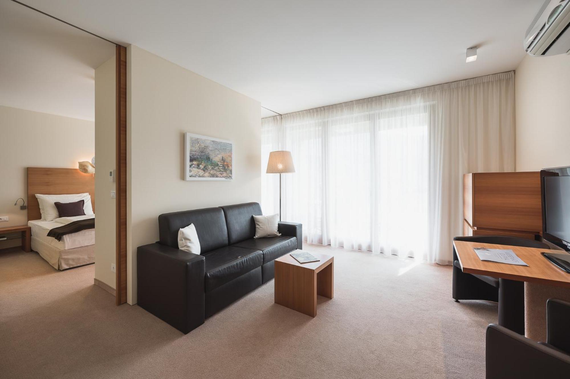 Superior Double Room - Photo 3