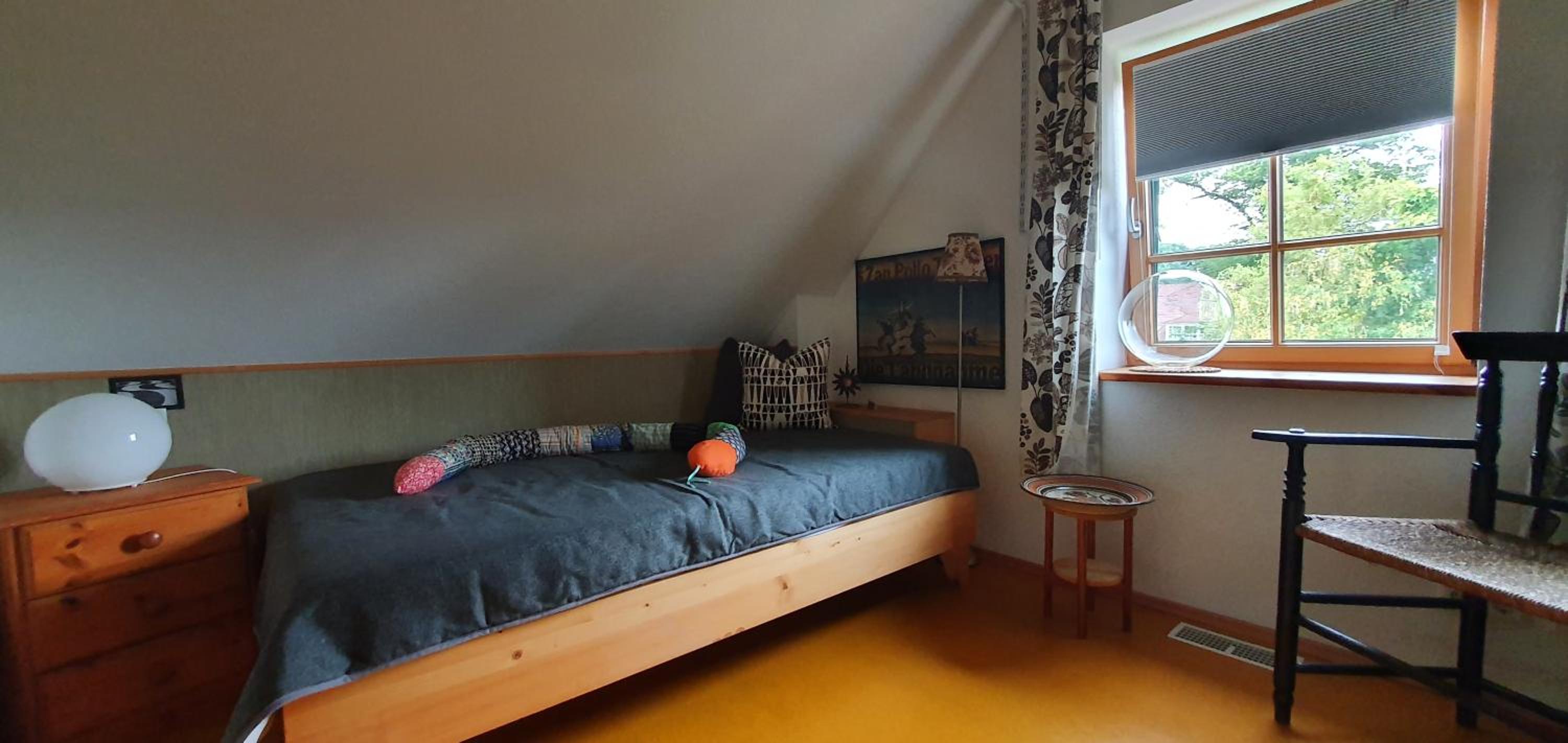Three-Bedroom Apartment photo 2
