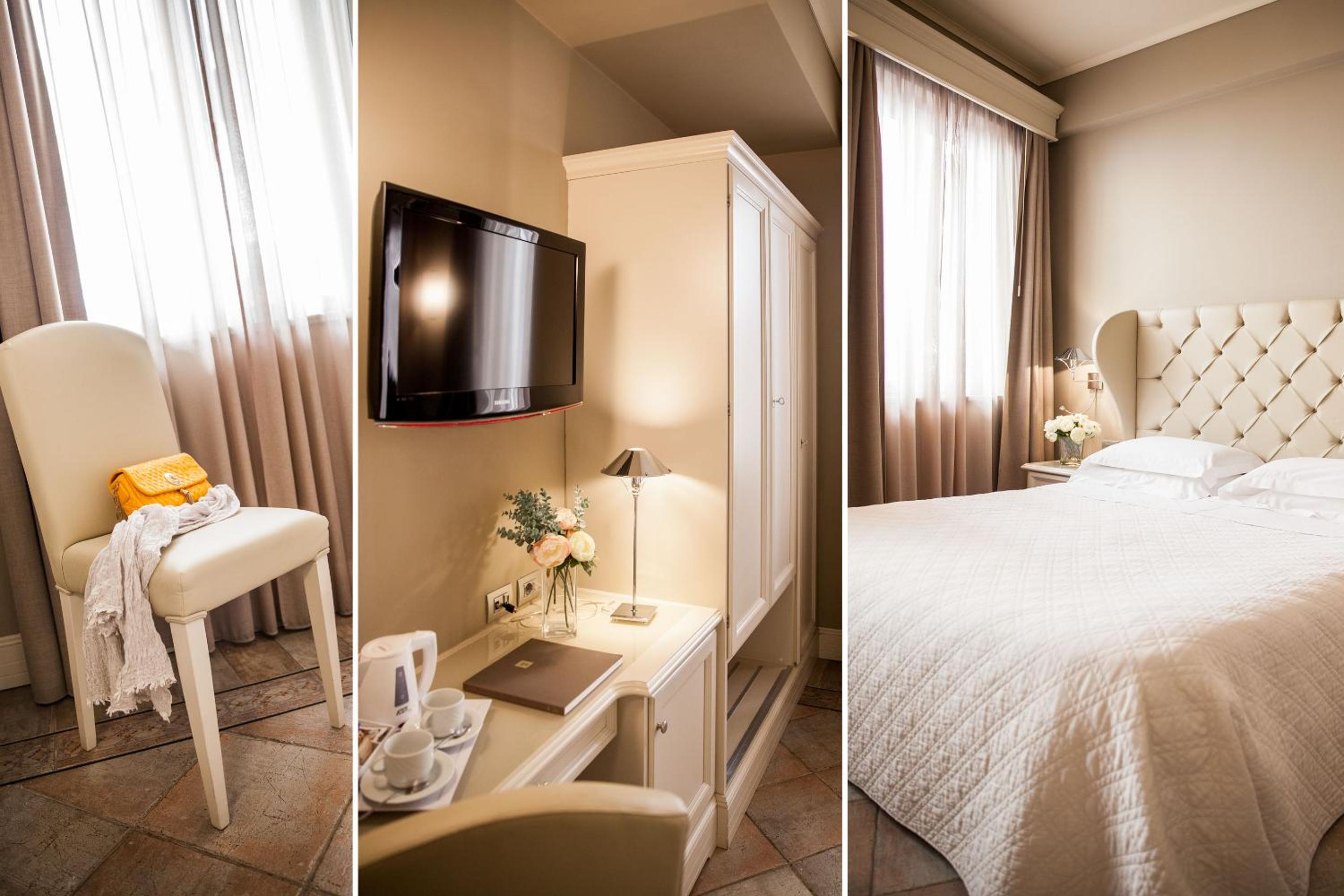 Double or Twin Room with City View - Photo 3