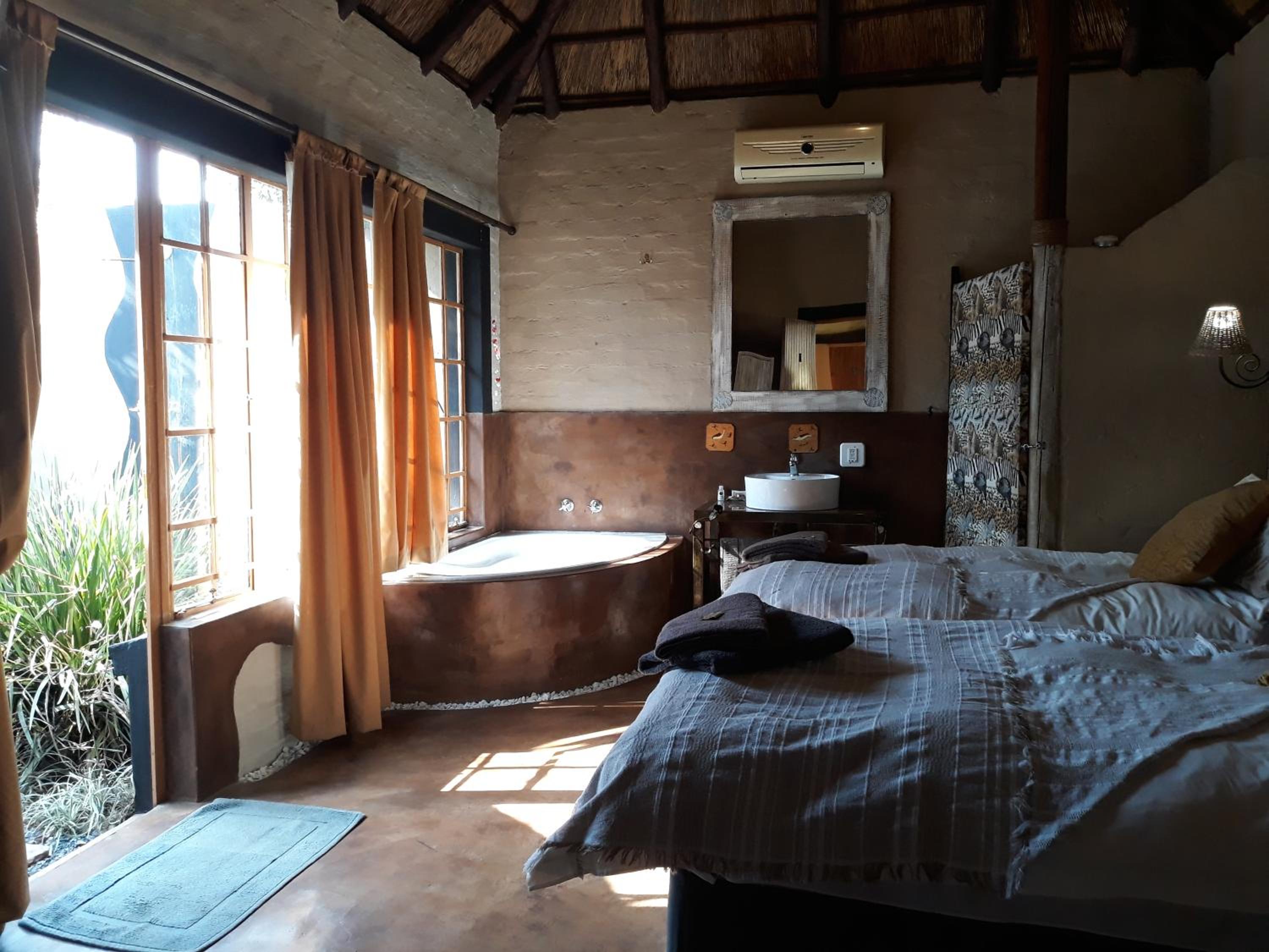 Twin Room with Garden View - Photo 25
