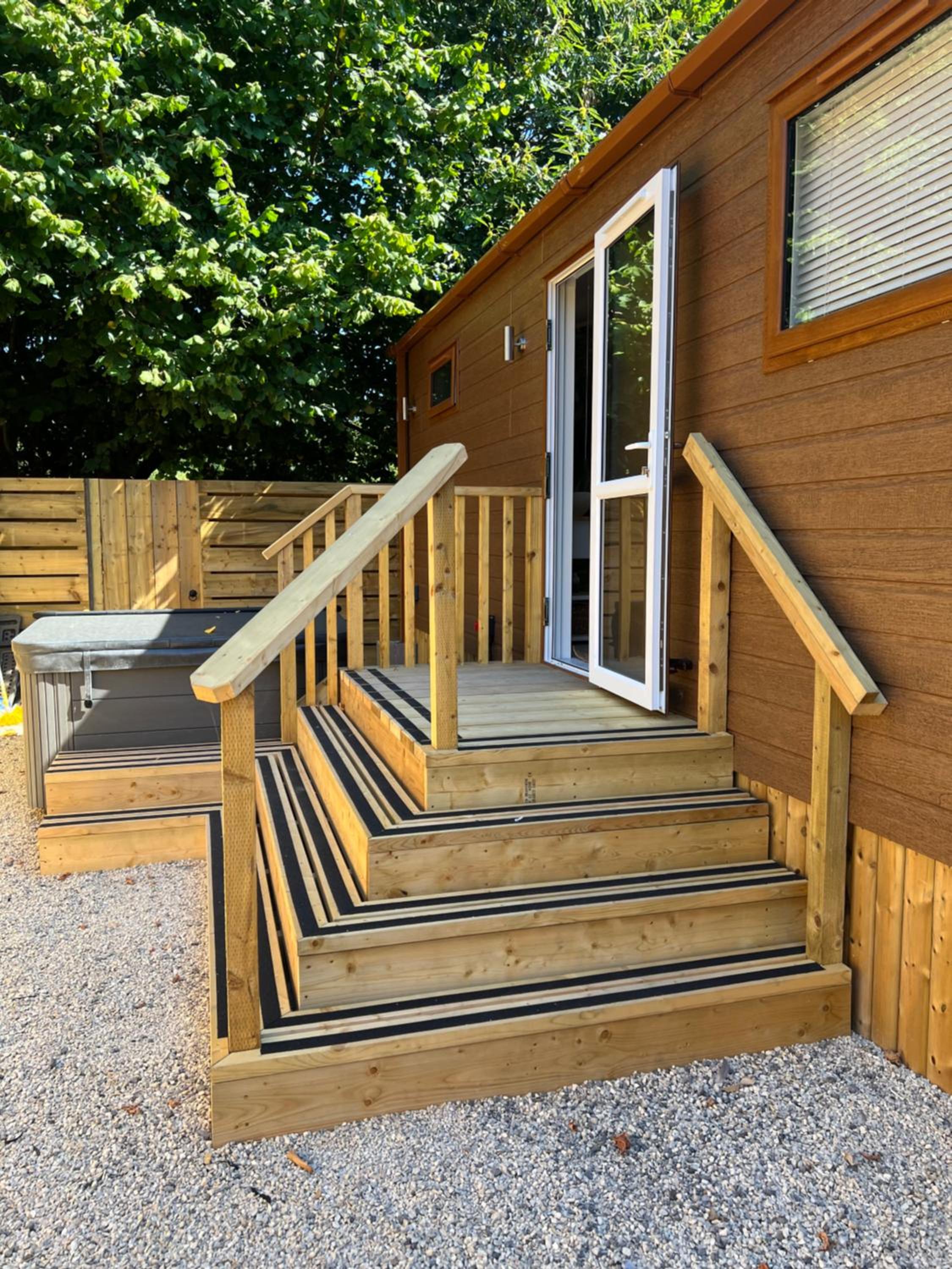 One-Bedroom House photo 2