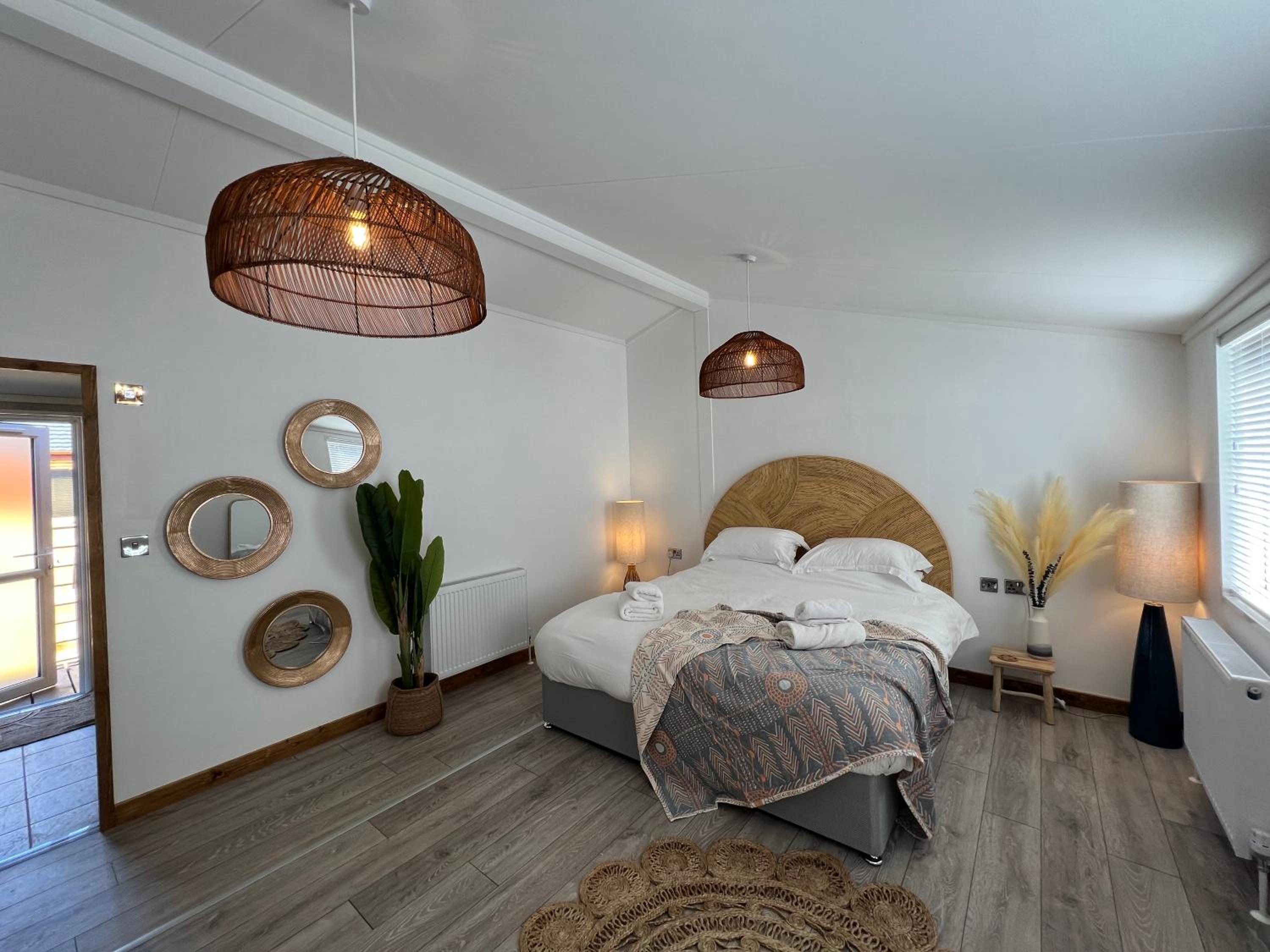 One-Bedroom House photo 1