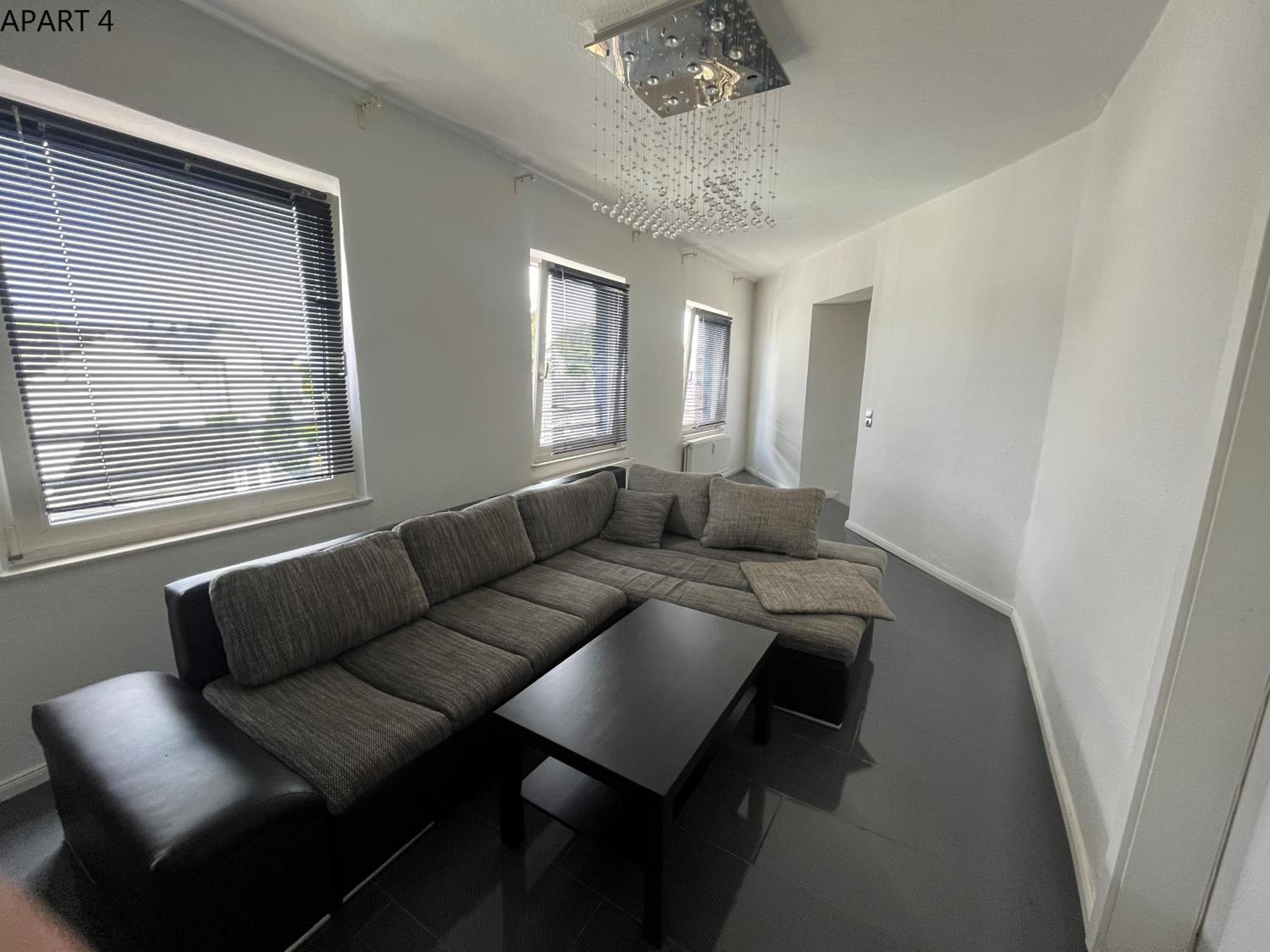 Standard One-Bedroom Apartment - Photo 8
