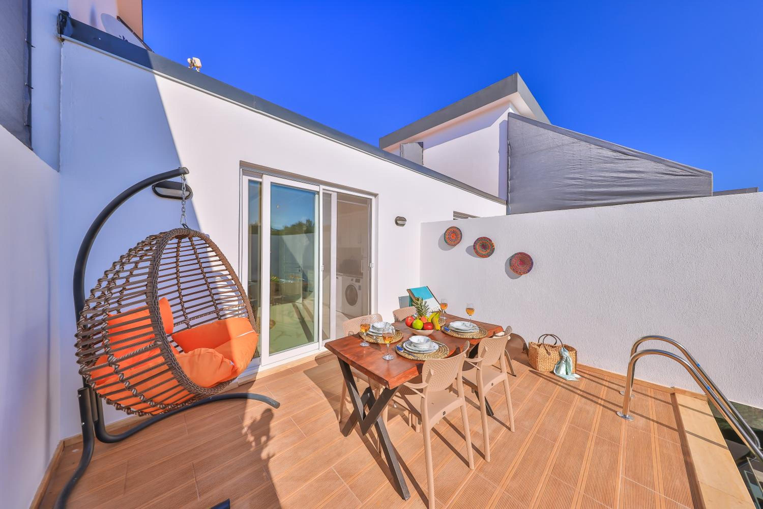 Villa - Photo 16