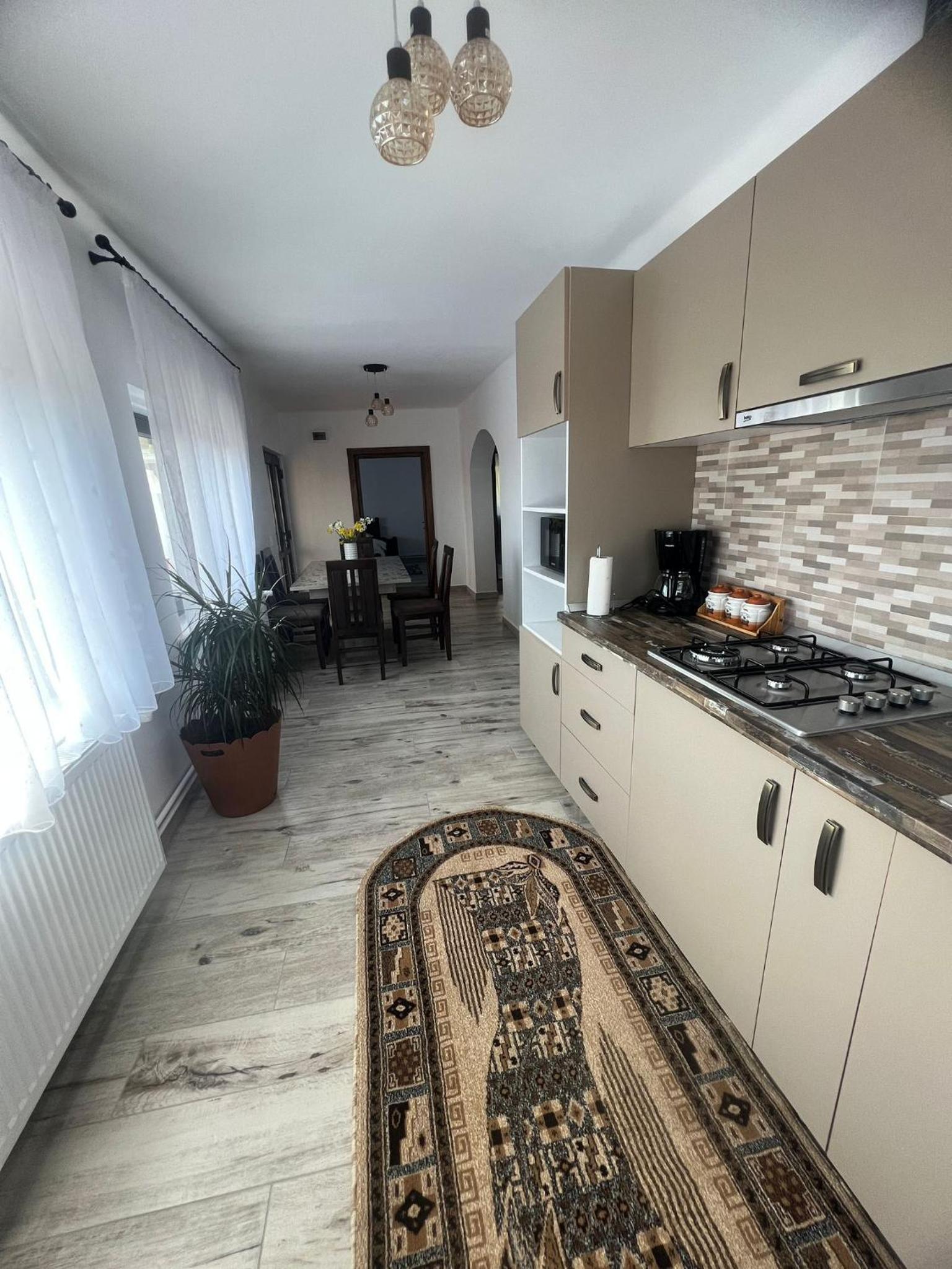 Double Room - Photo 4