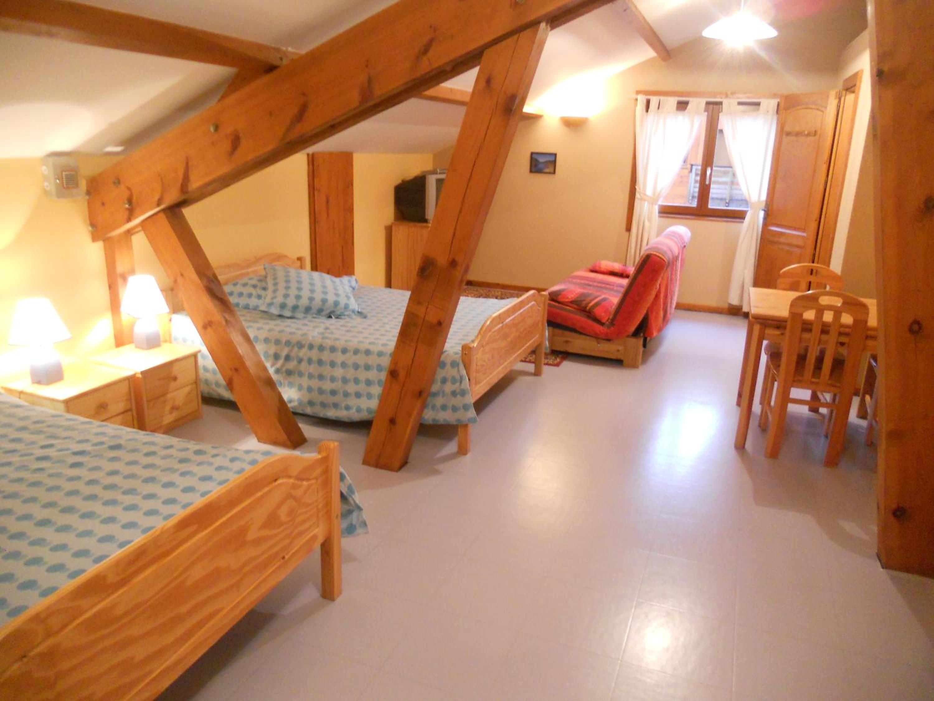 Quadruple Room - Photo 6