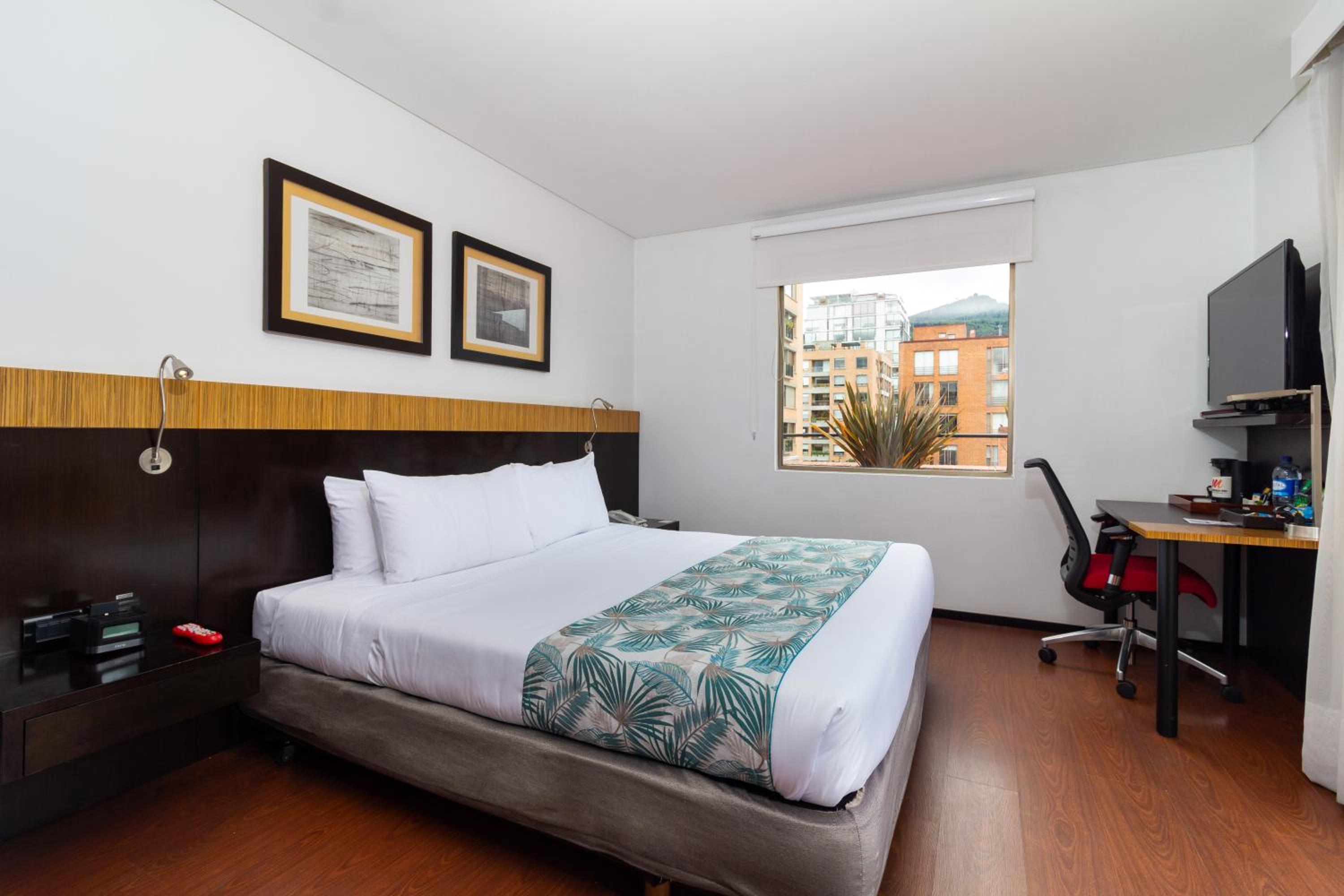 Standard Double Room - Photo 16
