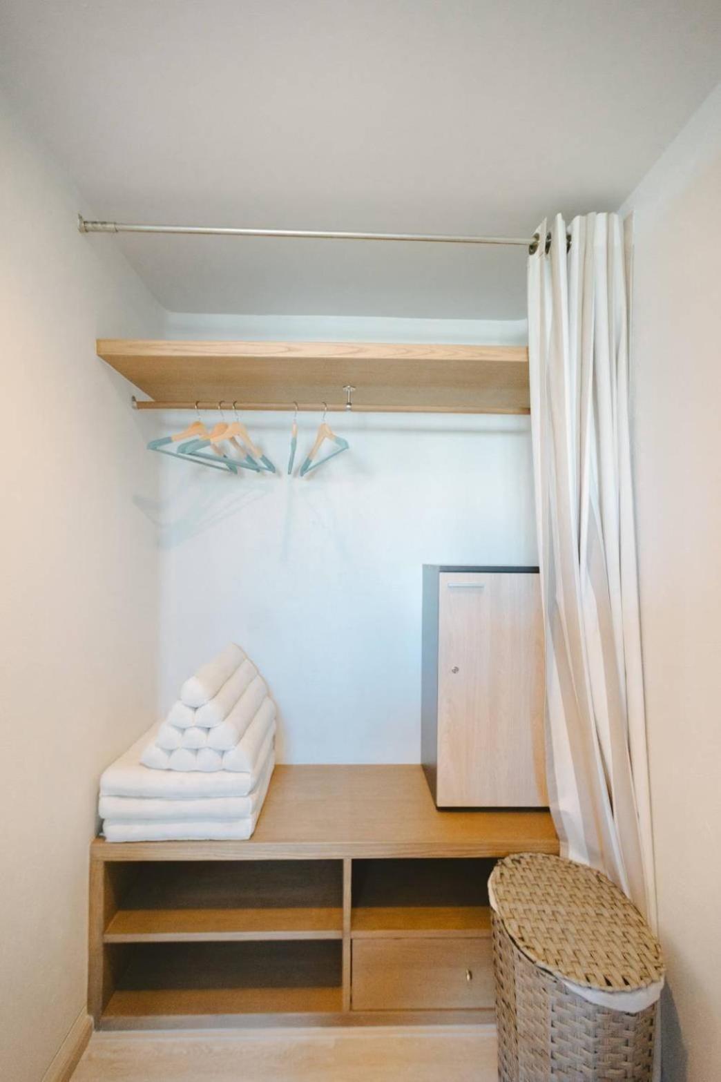 Apartment with Sea View - Photo 29
